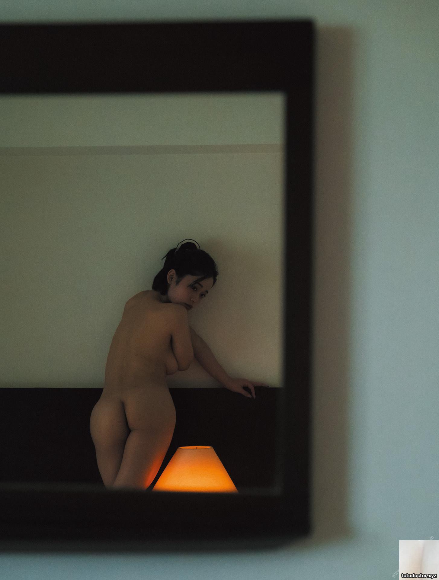 The dark goddess has good looks and a seductive figure with · photo 63 of 68