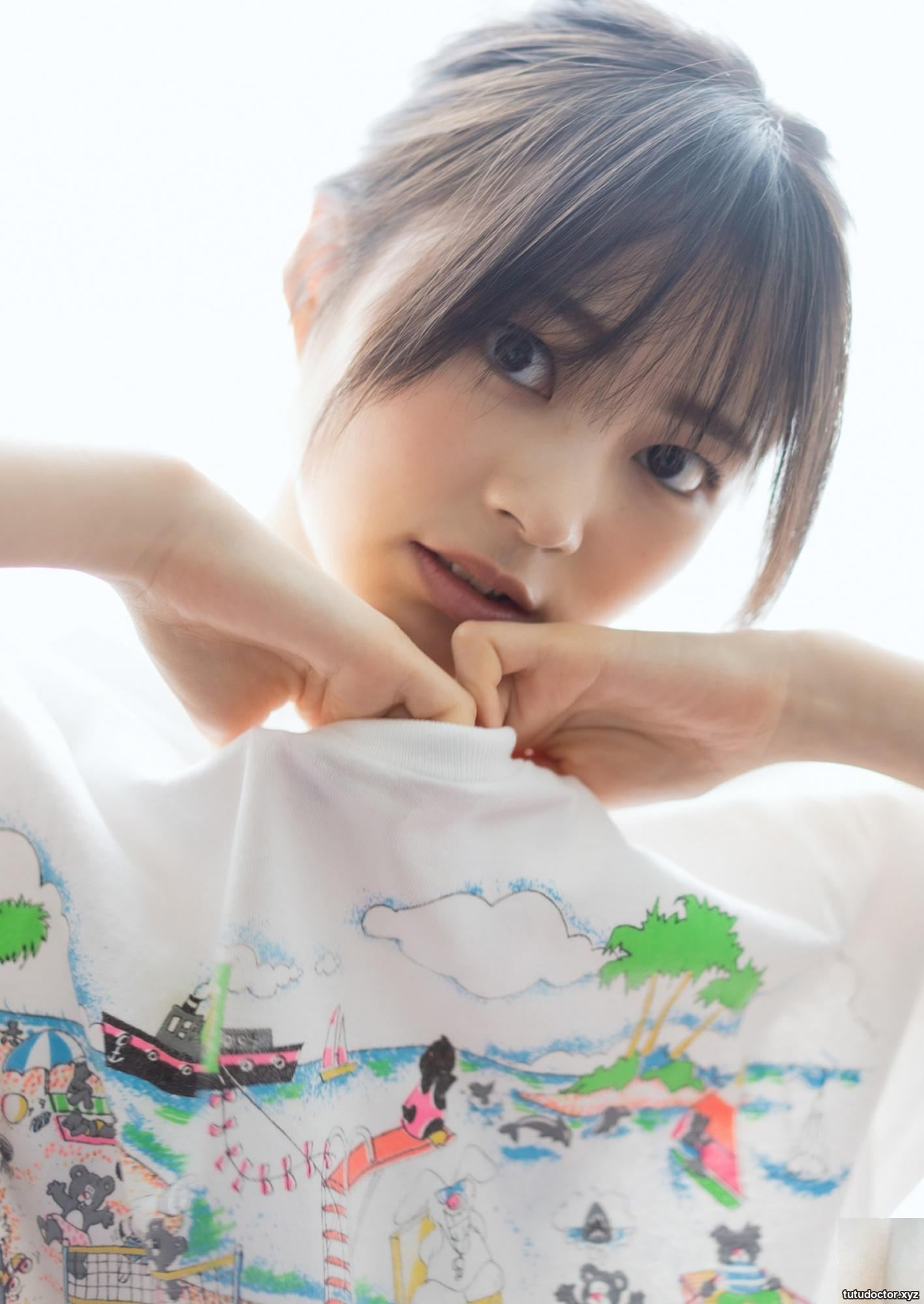 Netizens praised the elegant beauty with a looming figure · photo 8 of 46