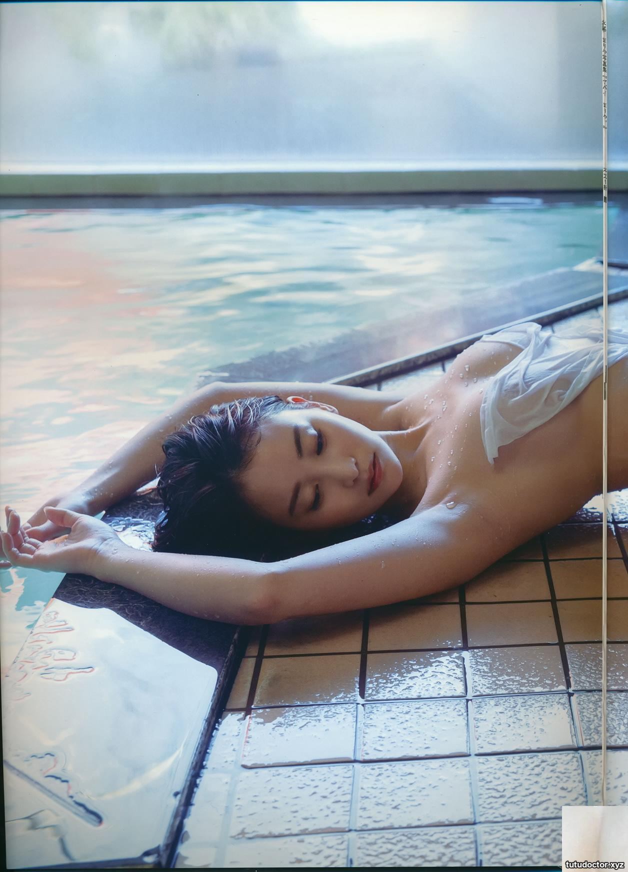 Watanabe Manmis photo album Rabbit Special Unreleased Collection · photo 56 of 83