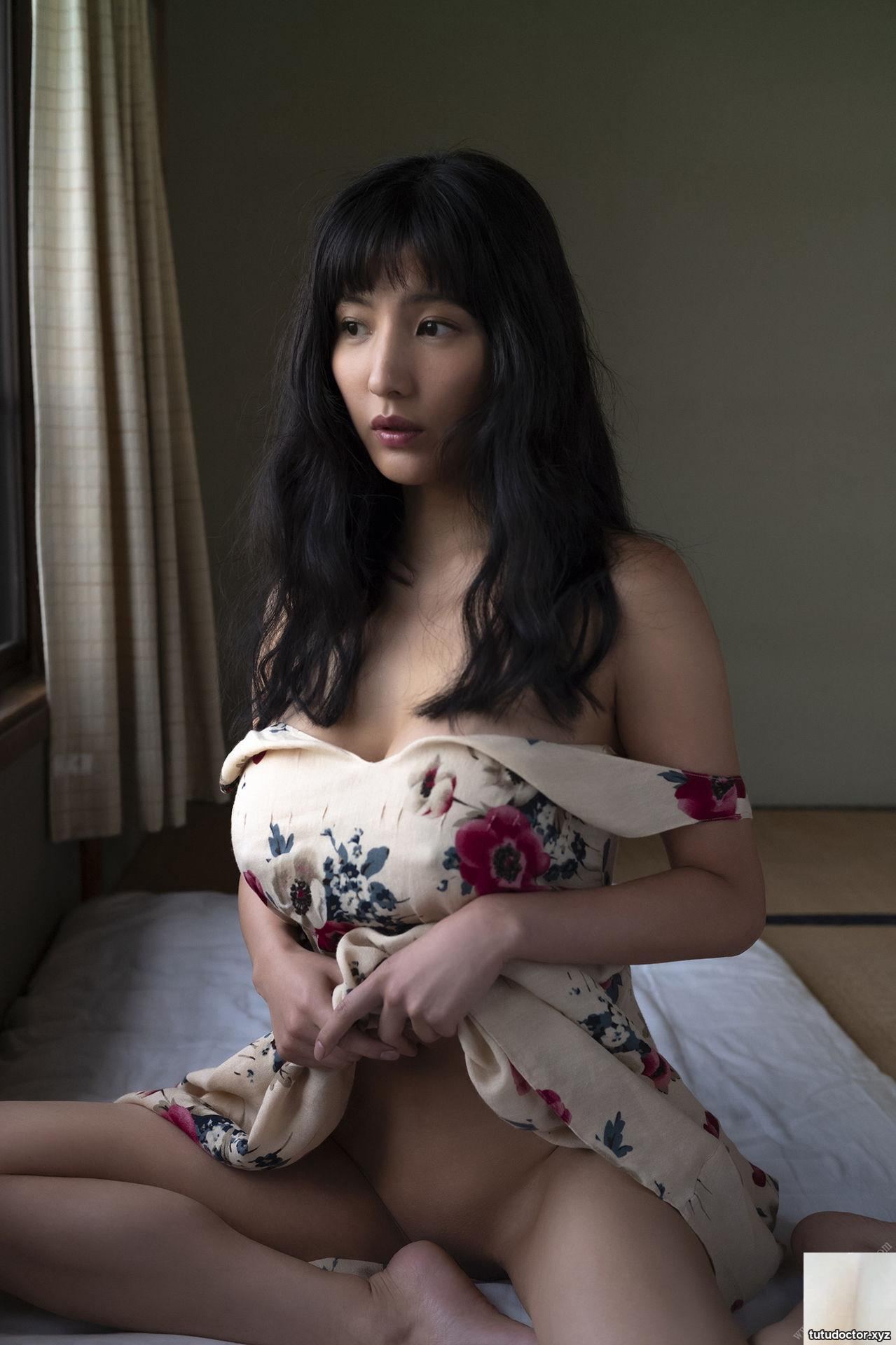 Kanami Takasaki photo collection Beautiful and grand · photo 45 of 66