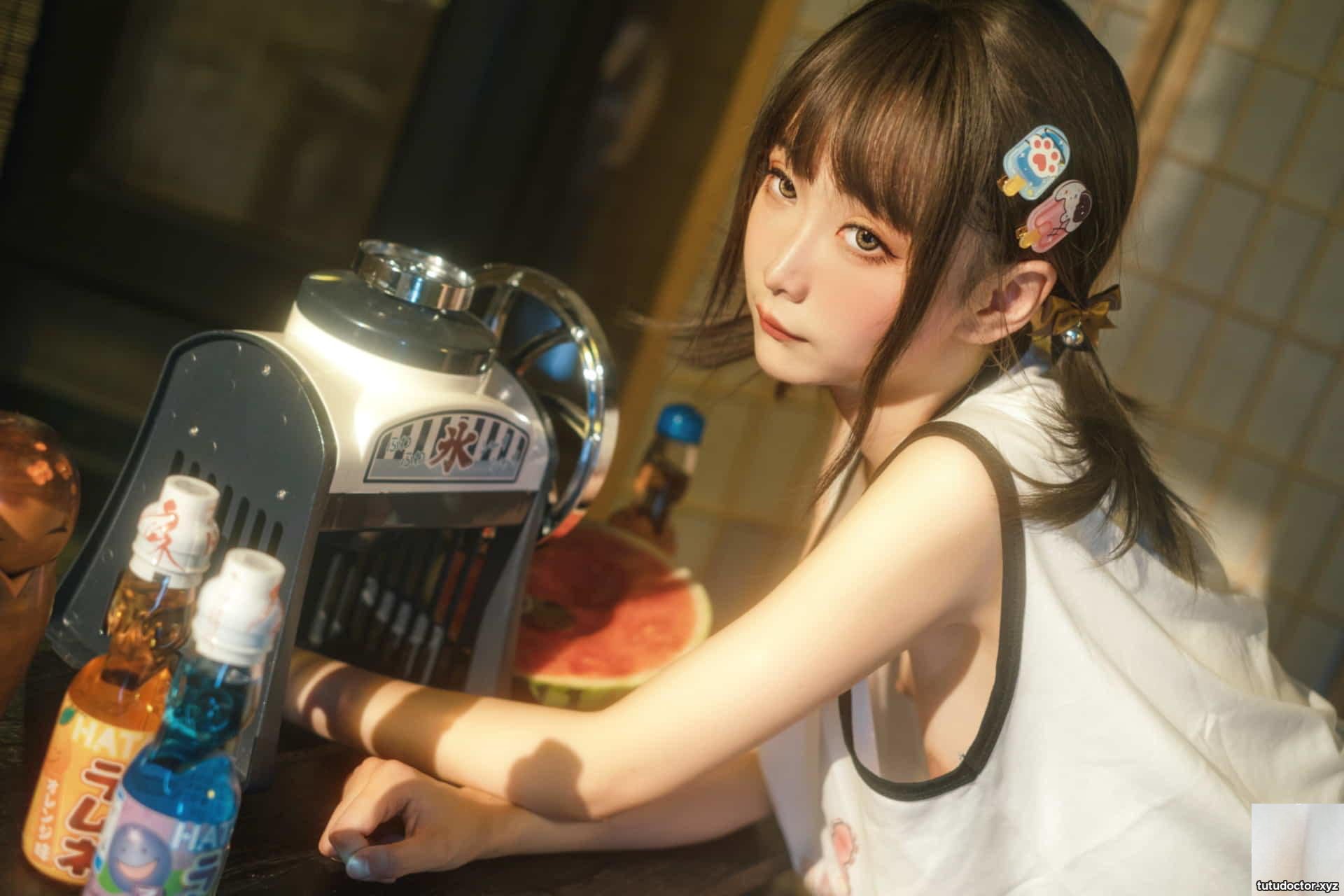 Strawberry Flavored Nana Rabbit-Secret Room Confinement · photo 12 of 23