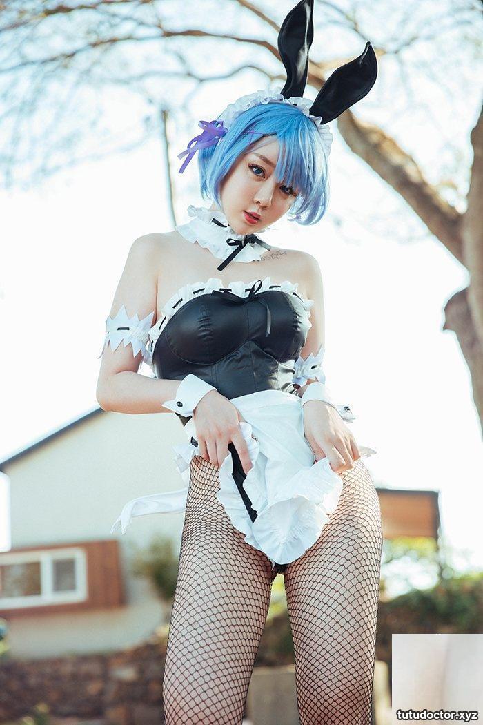 Otaku Goddess Wang Yuchuns bunny girl outfit makes people hot · photo 12 of 40