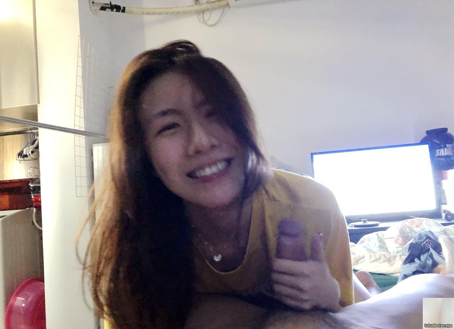 Female model who was photographed outside was shared by her ex-boyfriend in privately-photographed pornographic photos (21P)