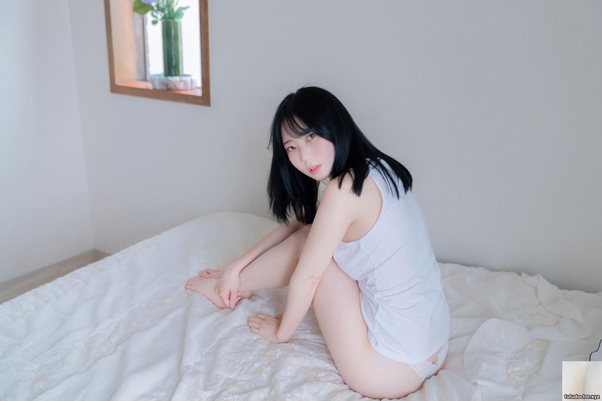 Myua x Hare – VO.03 · photo 6 of 58