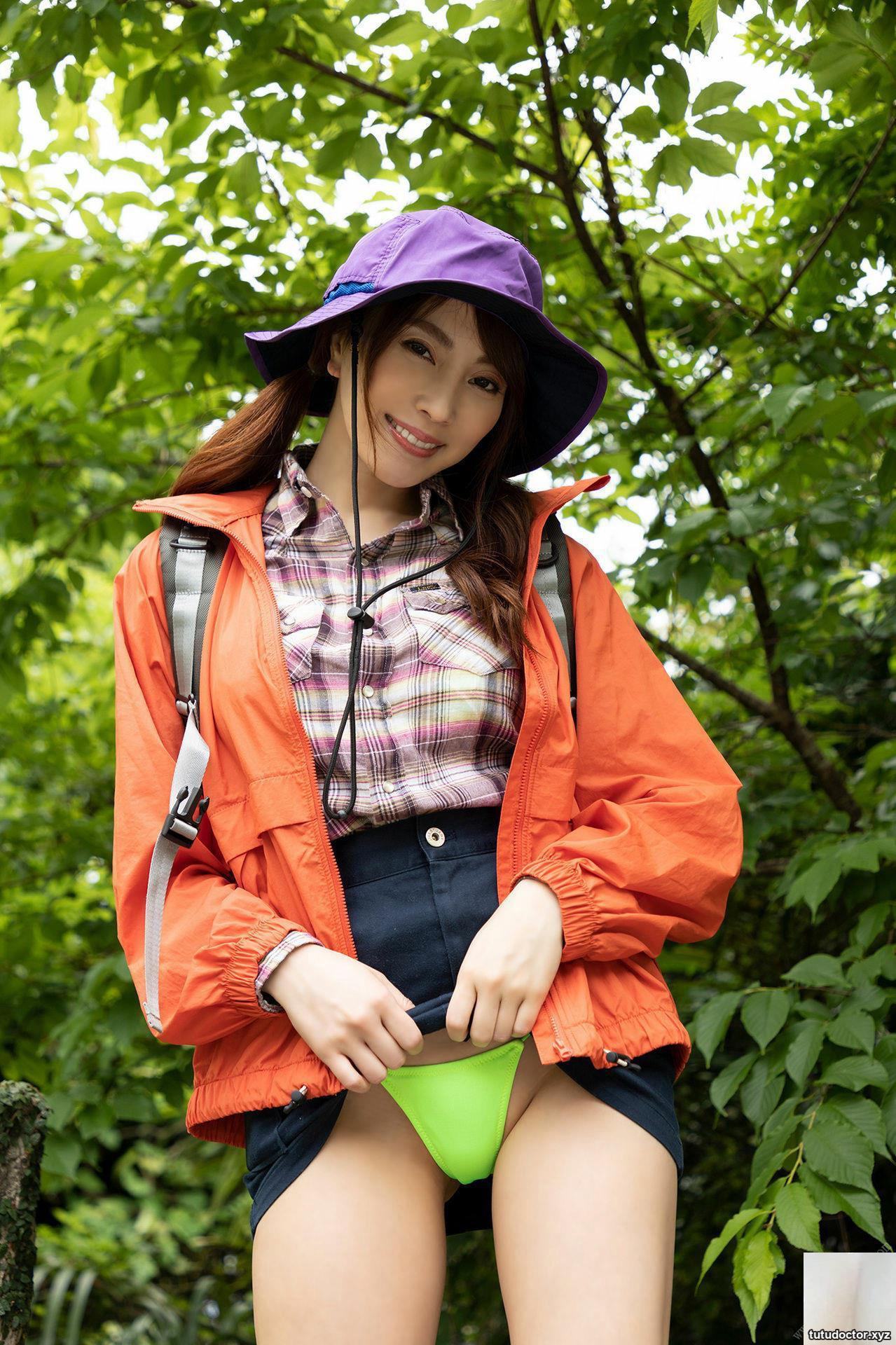 Tomomi Morisaki – Weekly Post Digital Photo Collection · photo 26 of 76