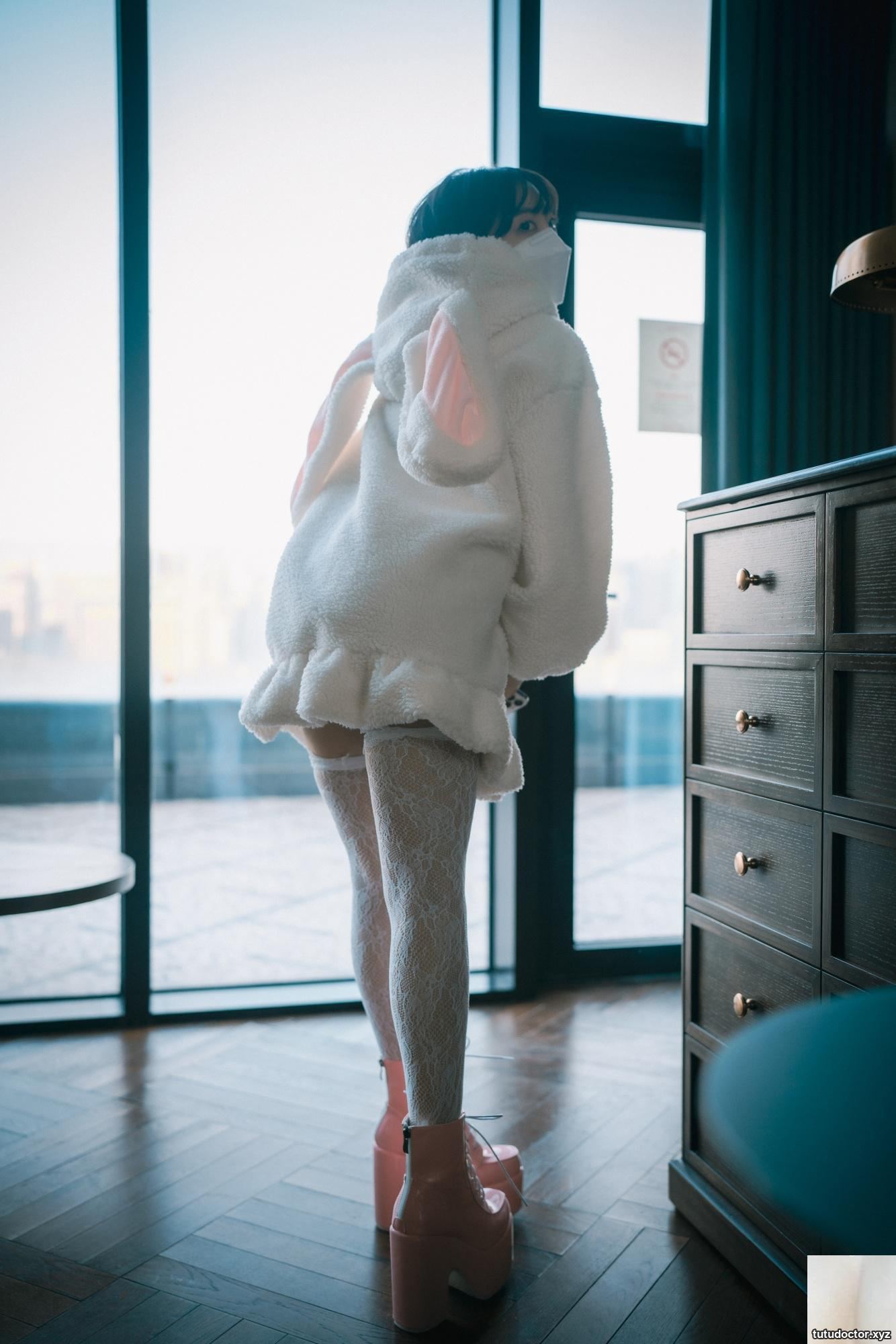Hanaris Erotic Harness hides a secret body that makes people · photo 12 of 69