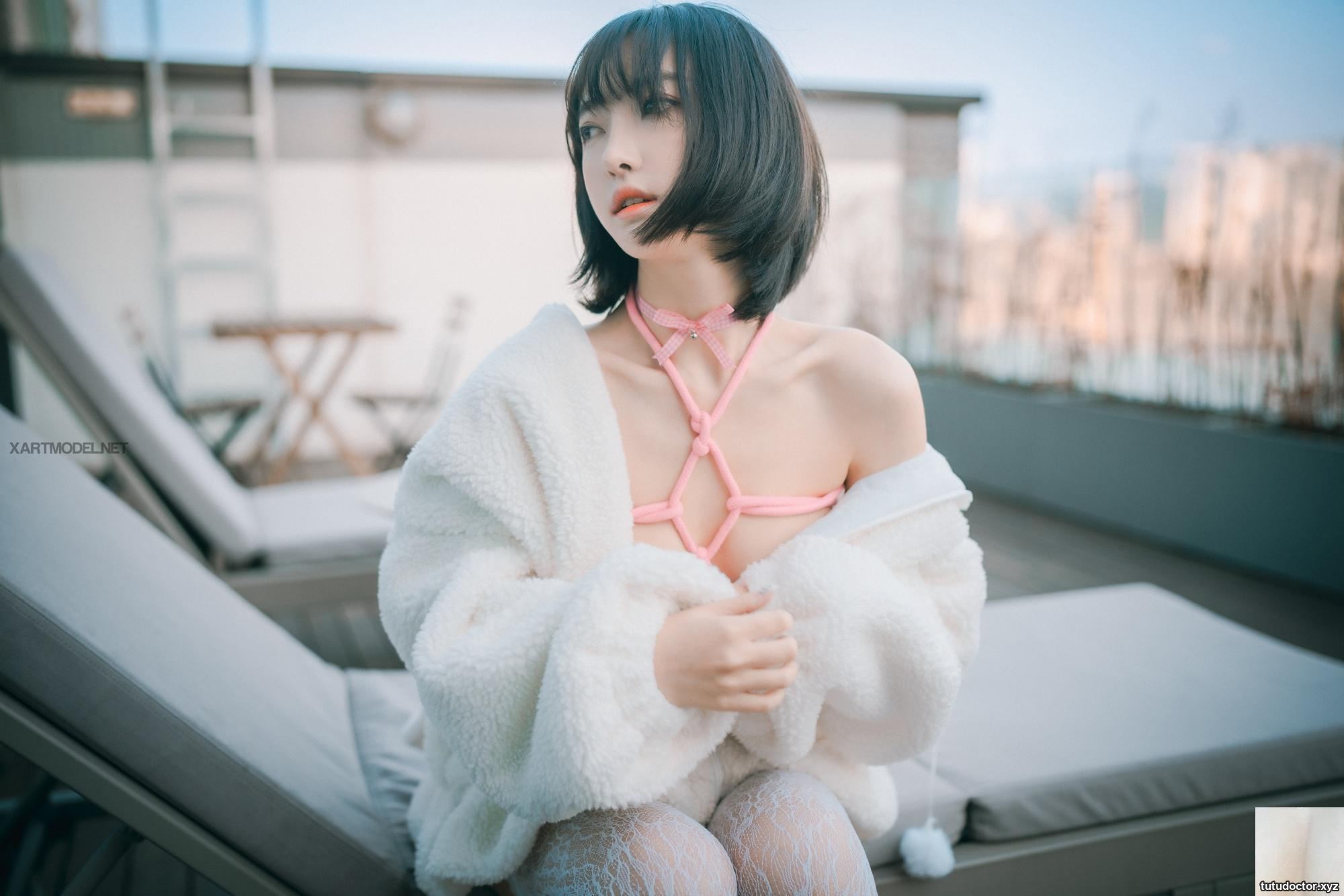 Hanaris Erotic Harness hides a secret body that makes people · photo 46 of 69