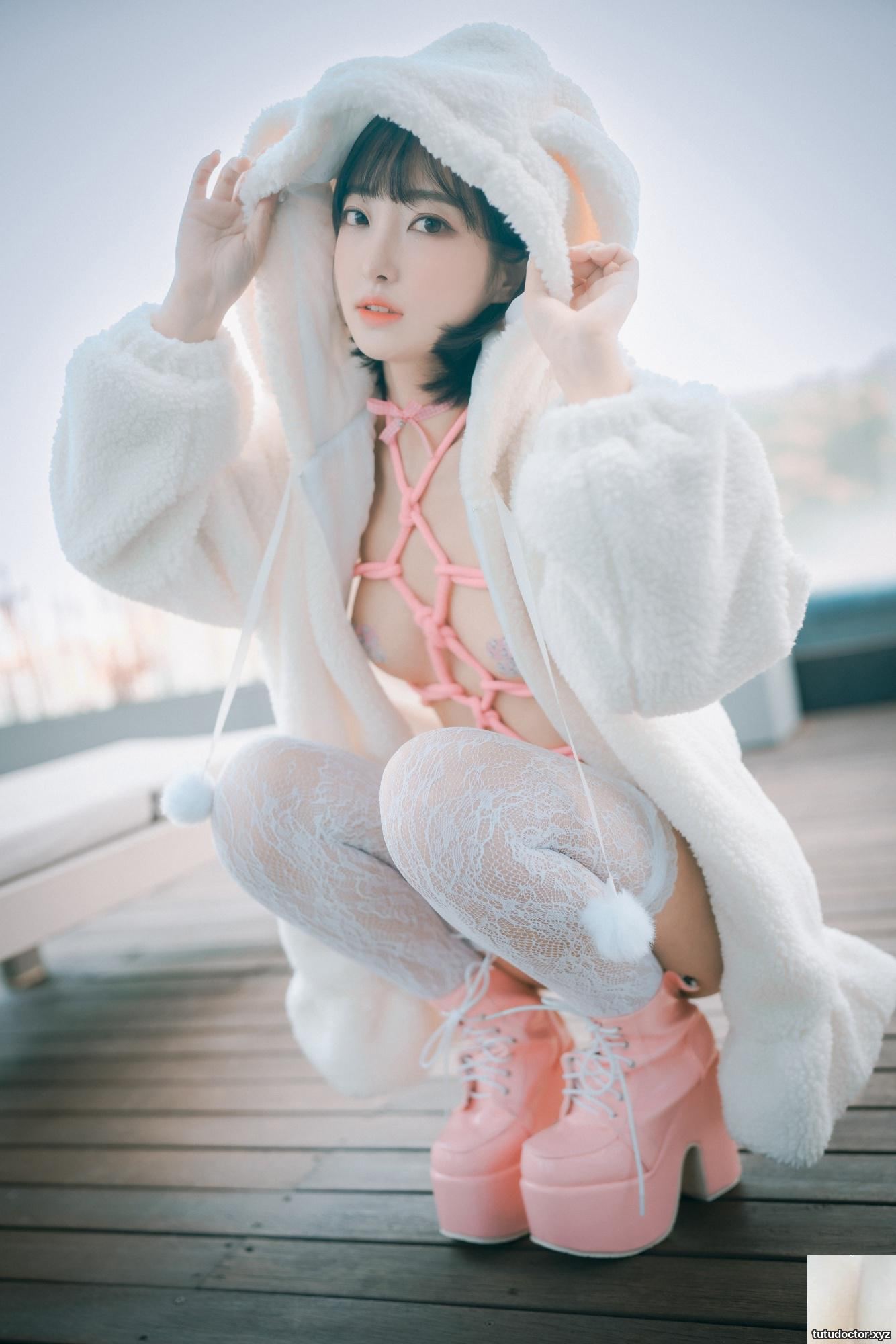 Hanaris Erotic Harness hides a secret body that makes people · photo 58 of 69