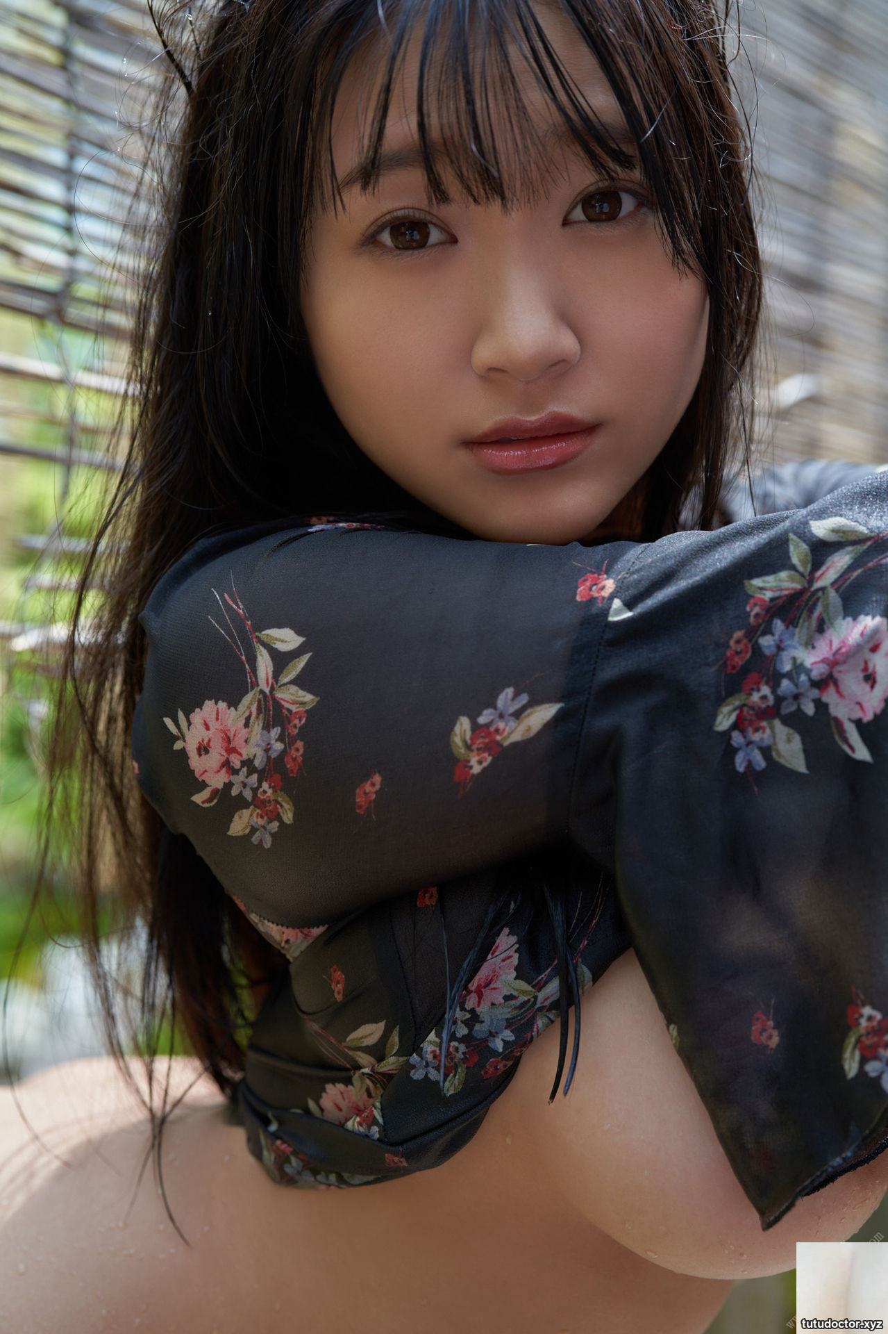 Hana Himesaki (FRIDAY Digital Photobook) Hana no H · photo 30 of 72