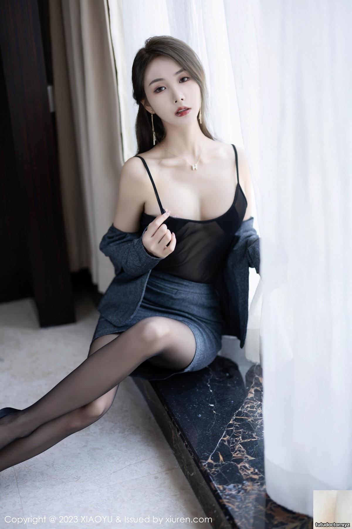 2023.06.05 Vol.1042 Susua full version anhydrous · photo 25 of 100