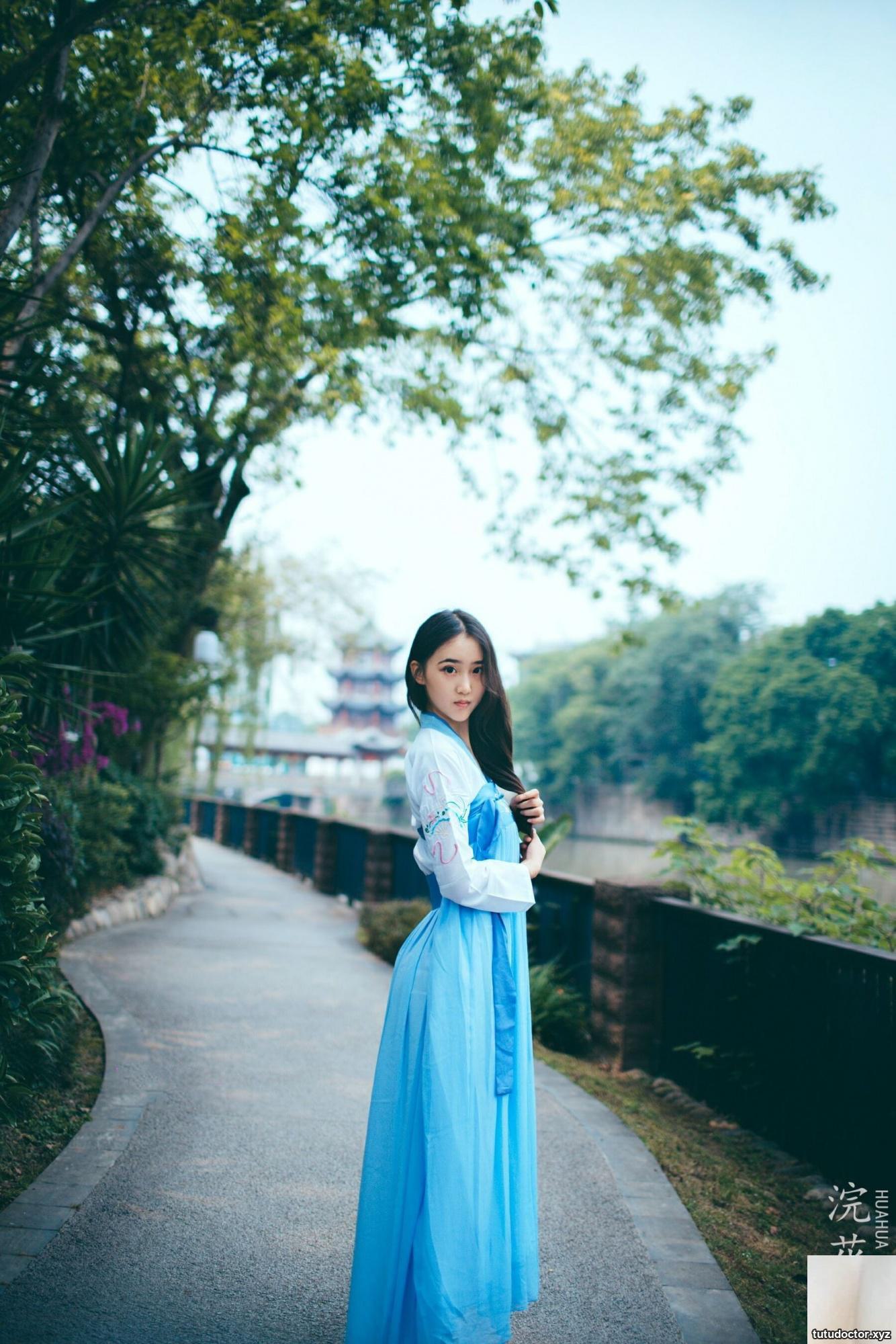 Huanhuashe Mao Xinyi · photo 15 of 52