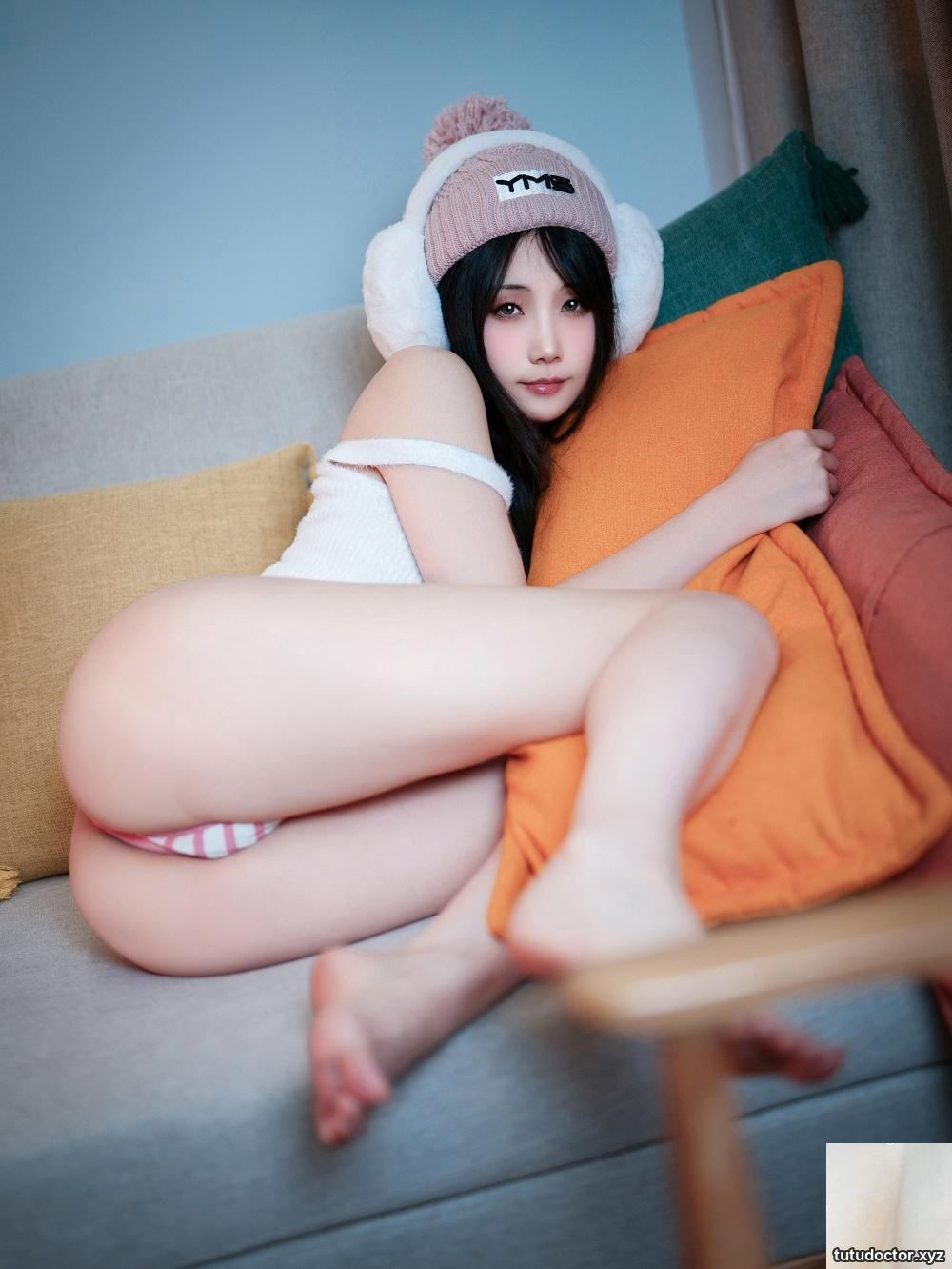 Xiao Meiyan – Winter Lovers · photo 24 of 50