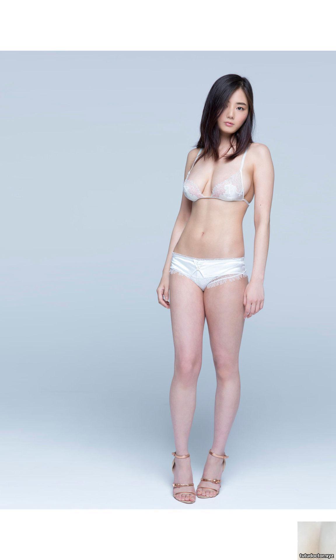 Katayama Moemi – Test Shoot Katayama Moemi · photo 25 of 42