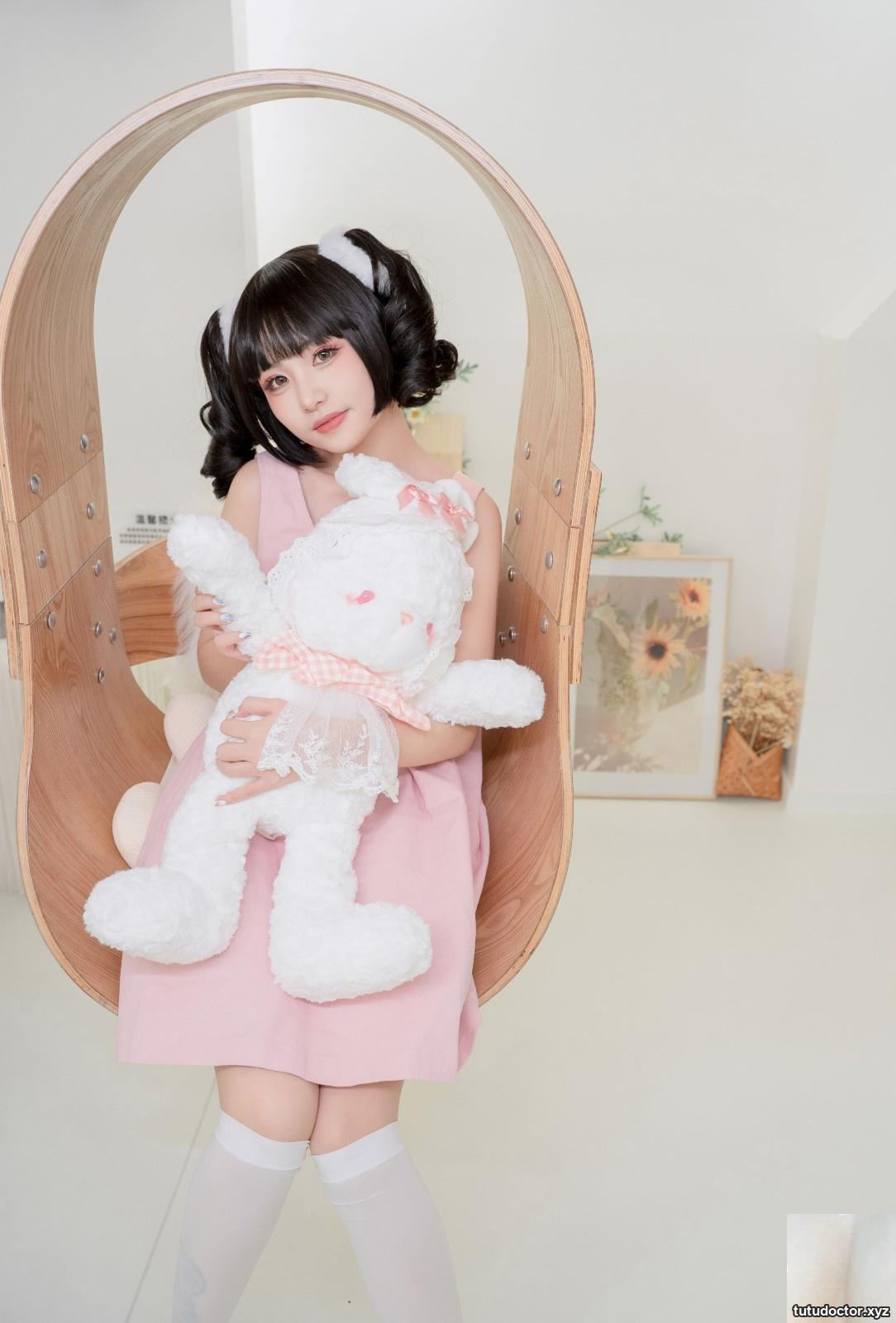 Explosive Girl Meow Xiaoji – Peach Oolong · photo 48 of 89
