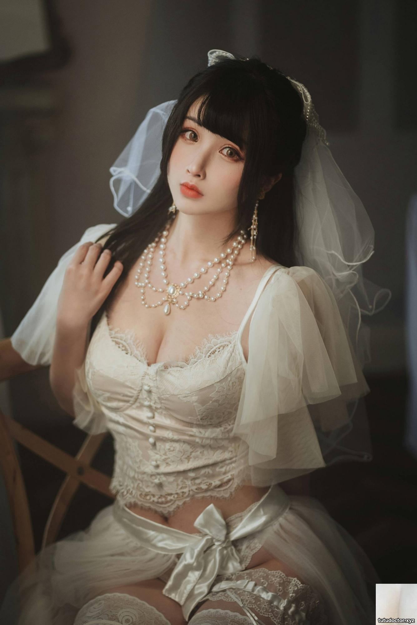 (Online collection) Welfare girl Liang Liangzi’s “Transparent Wedding Dress” VIP Exclusive (39P)