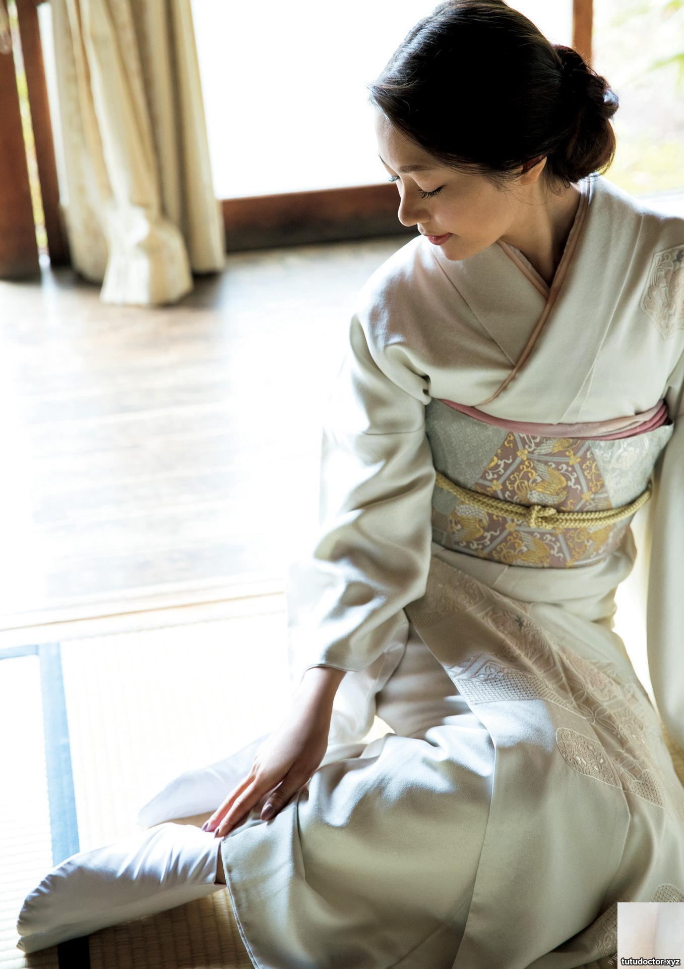 Mita Hagoromo ~Tabidachi~ · photo 26 of 78