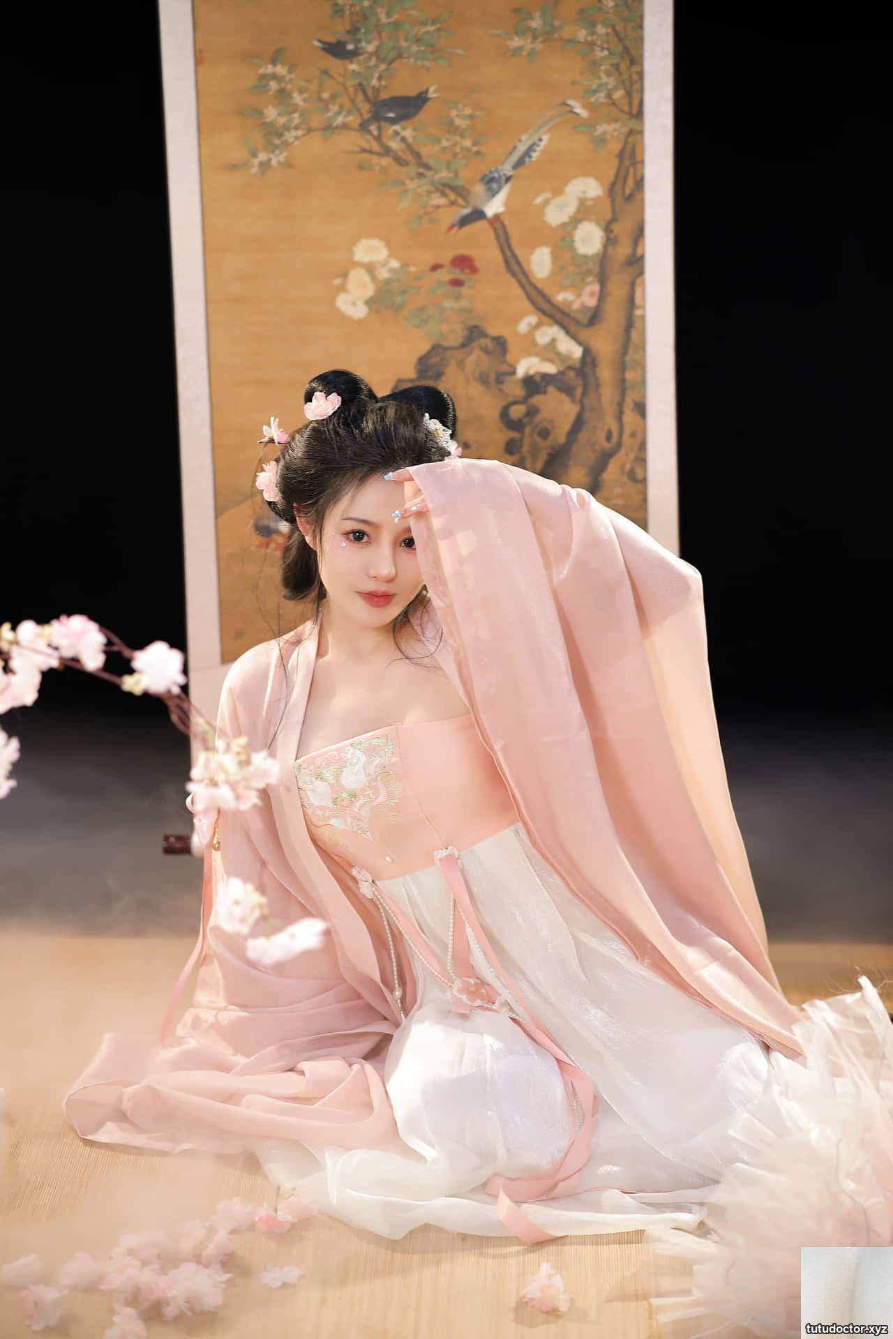 Tao Nuanjiang – Colorful Dreams · photo 2 of 59