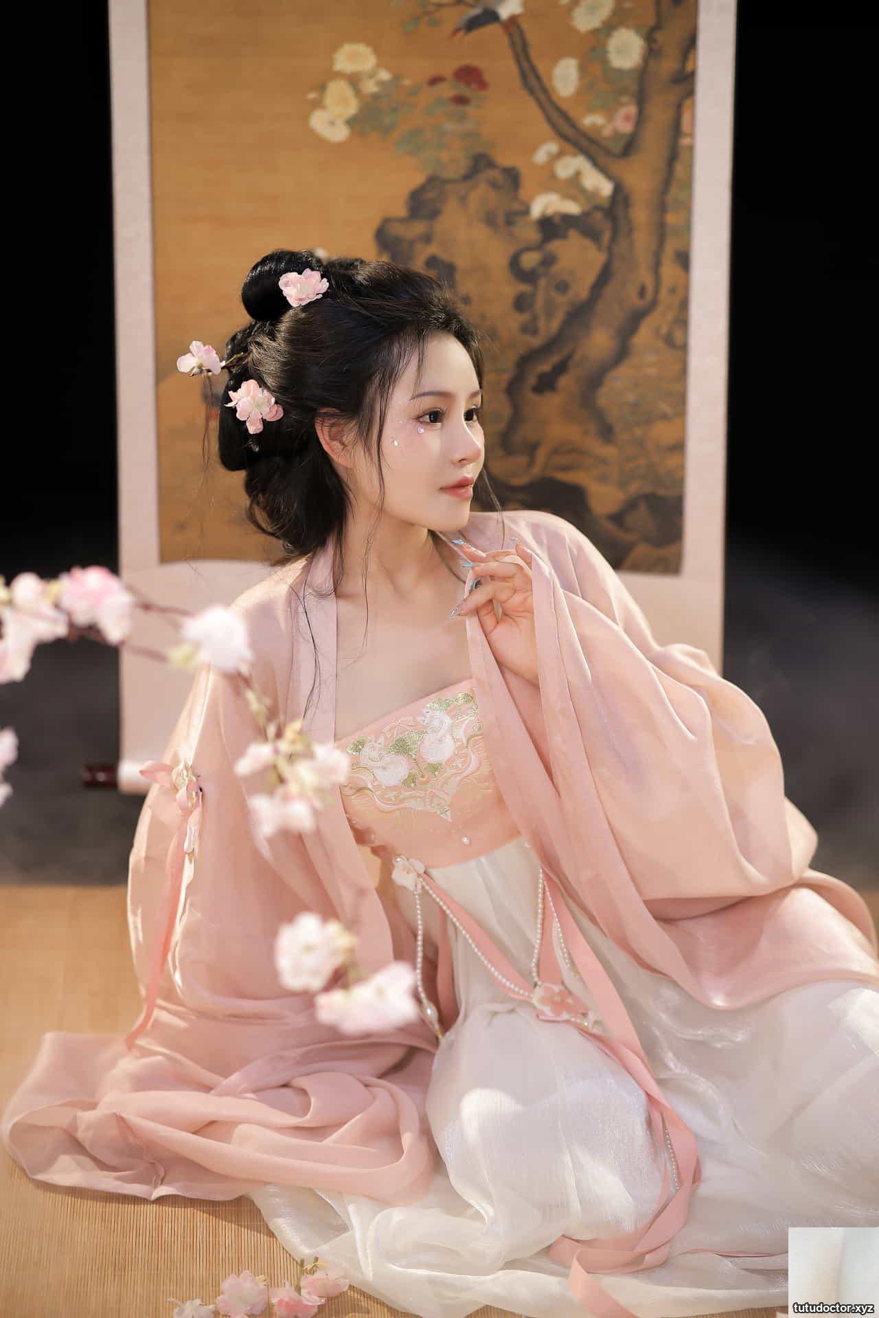 Tao Nuanjiang – Colorful Dreams · photo 6 of 59
