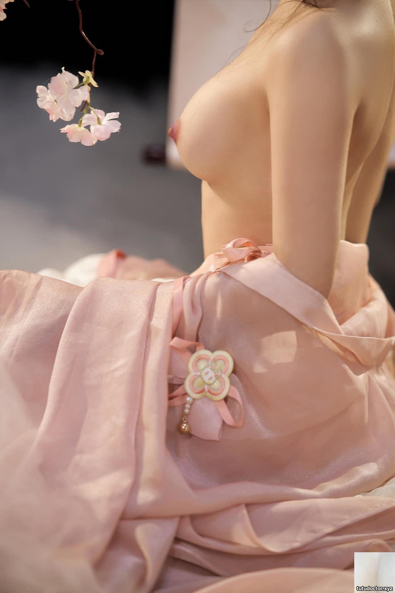 Tao Nuanjiang – Colorful Dreams · photo 19 of 59