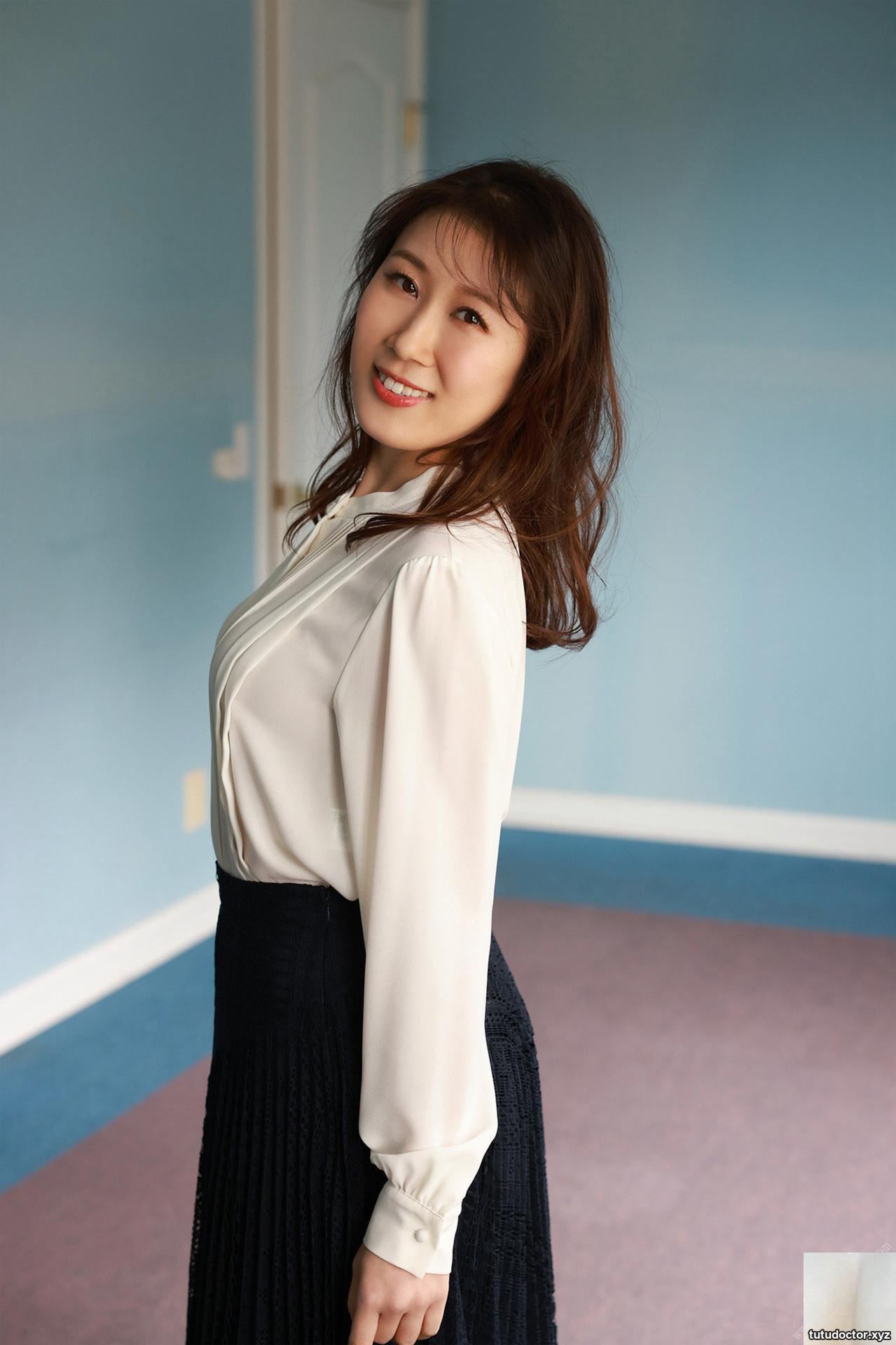 (Nonoka Tominaga) Beautiful face + exquisite body material root goddess lower point (30P)