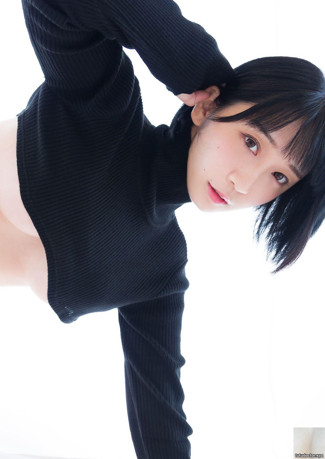 Popular Cosers towering twin peaks are about to come out · photo 10 of 25