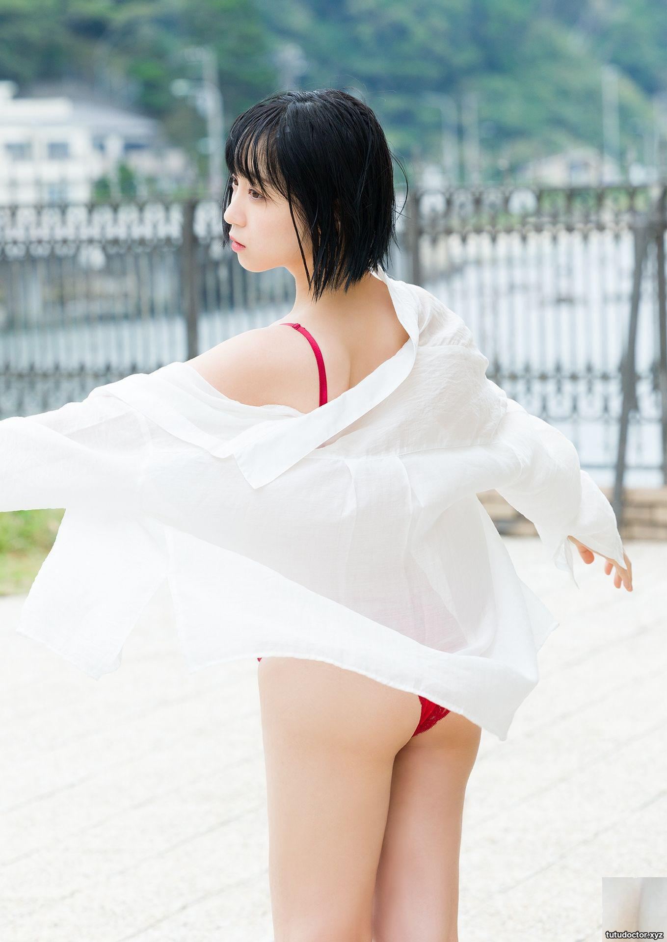 Popular Cosers towering twin peaks are about to come out · photo 16 of 25