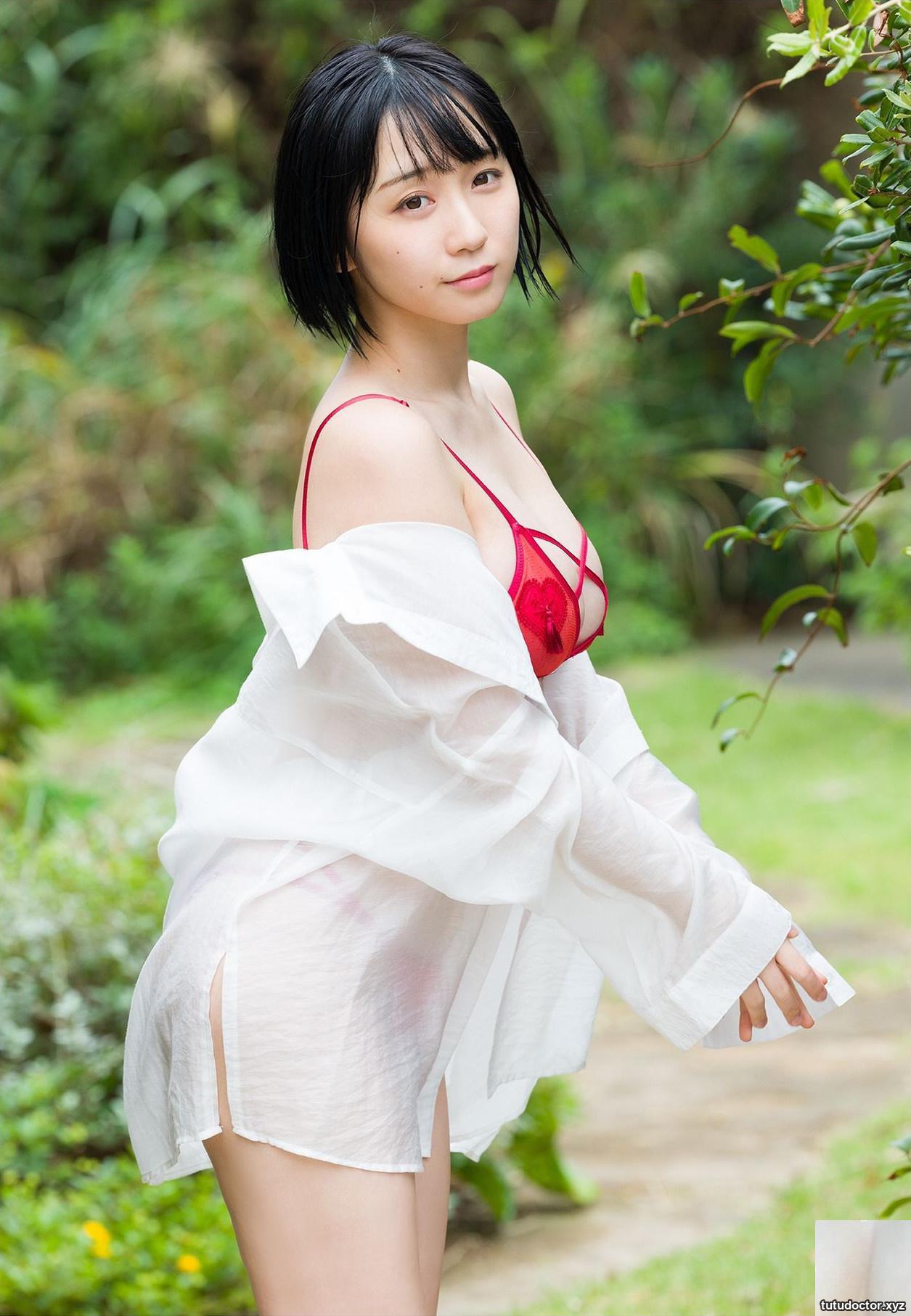 Popular Cosers towering twin peaks are about to come out · photo 19 of 25