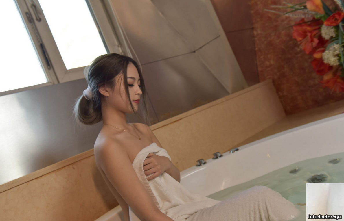 Beautiful model-Ninety-nine beautiful models without mosaic · photo 85 of 99