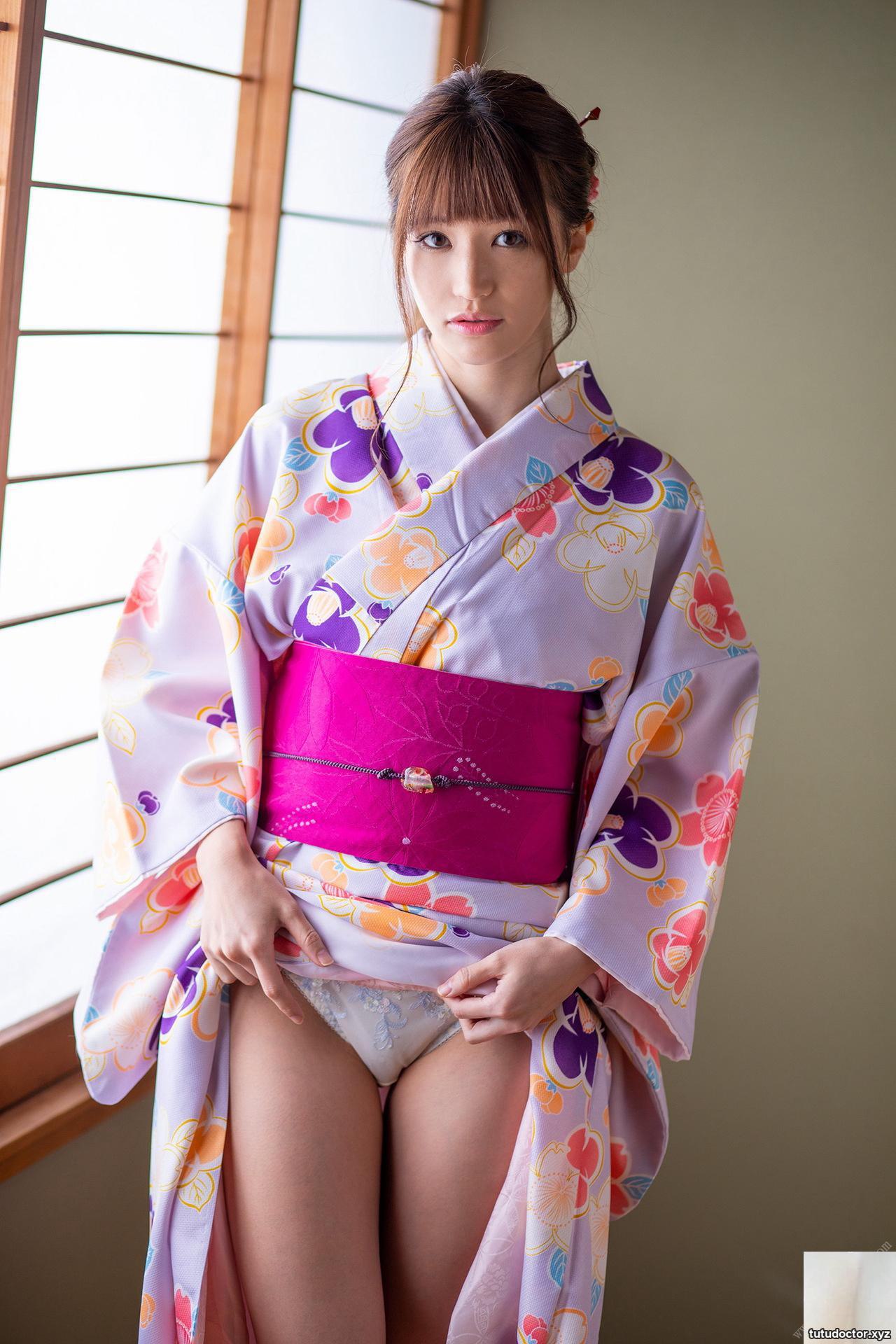 Shoko Takahashi – NUDE: 10 · photo 15 of 73