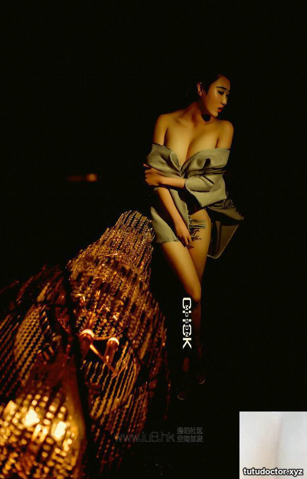 CHOKmoson takes off the goddess Mina black dream take off: cold · photo 28 of 30