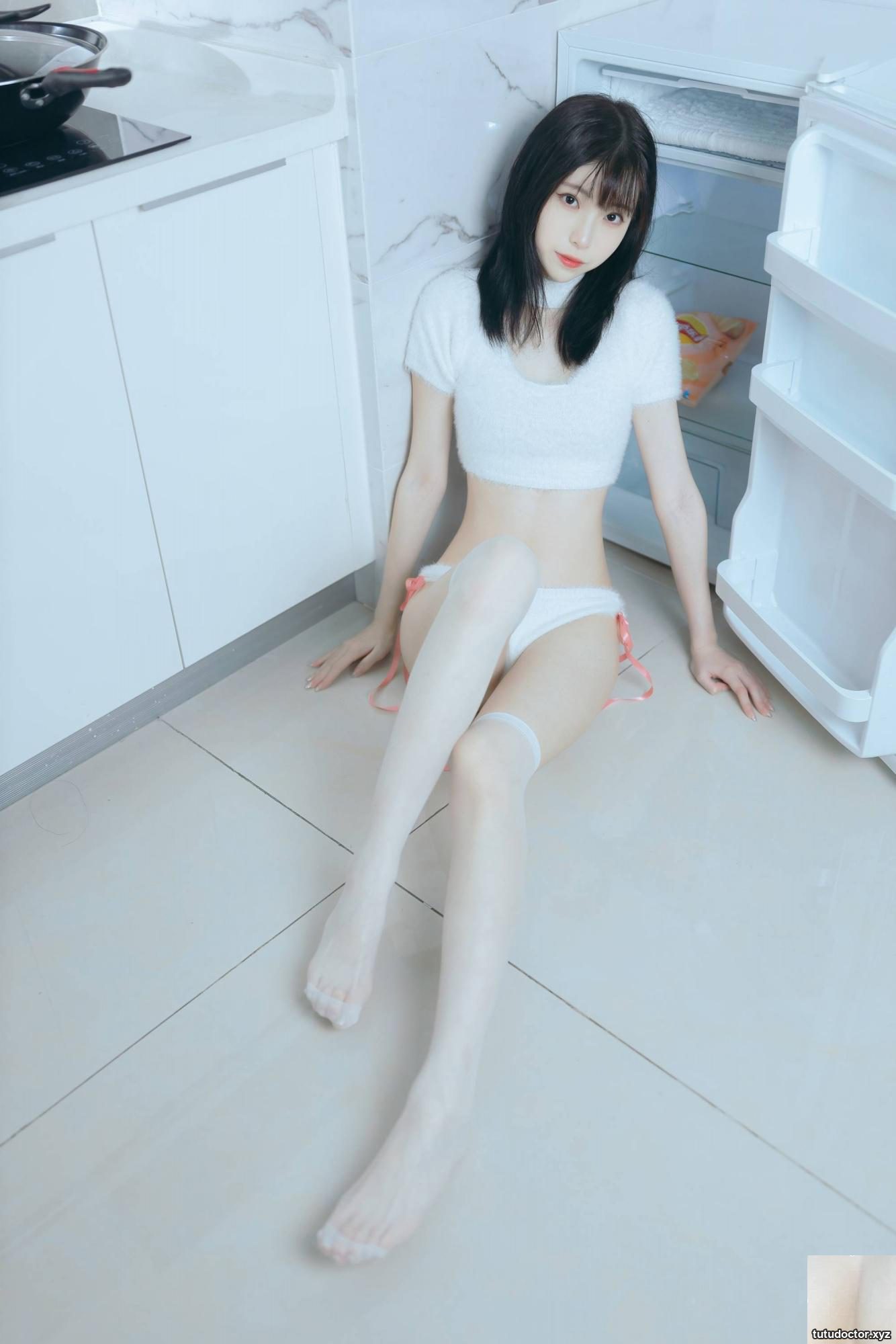 Welfare girl Xu Lans Pure Desire Sweater VIP Exclusive · photo 22 of 40
