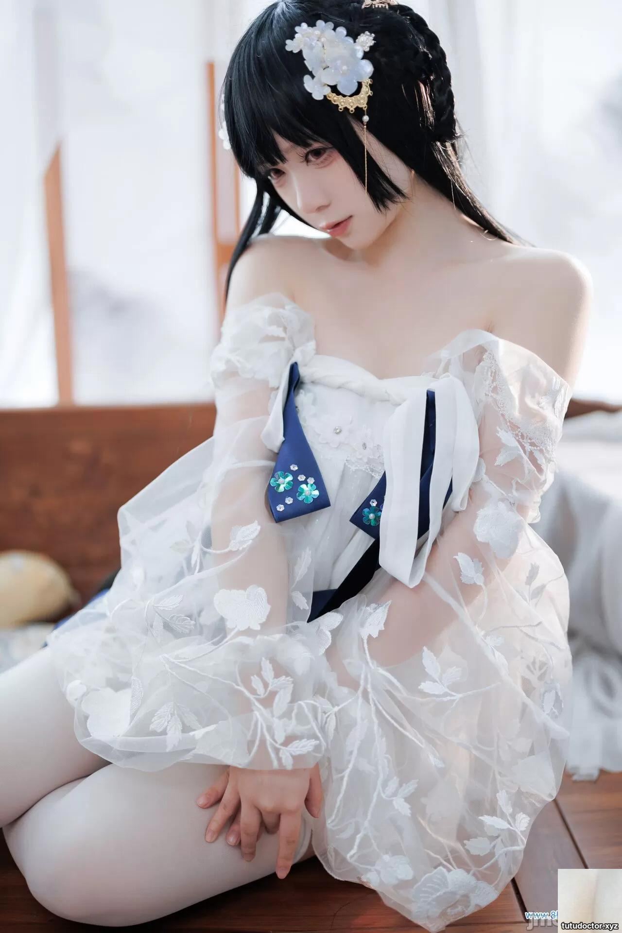 Azur Lane Yat Sen+Cheshire · photo 30 of 77