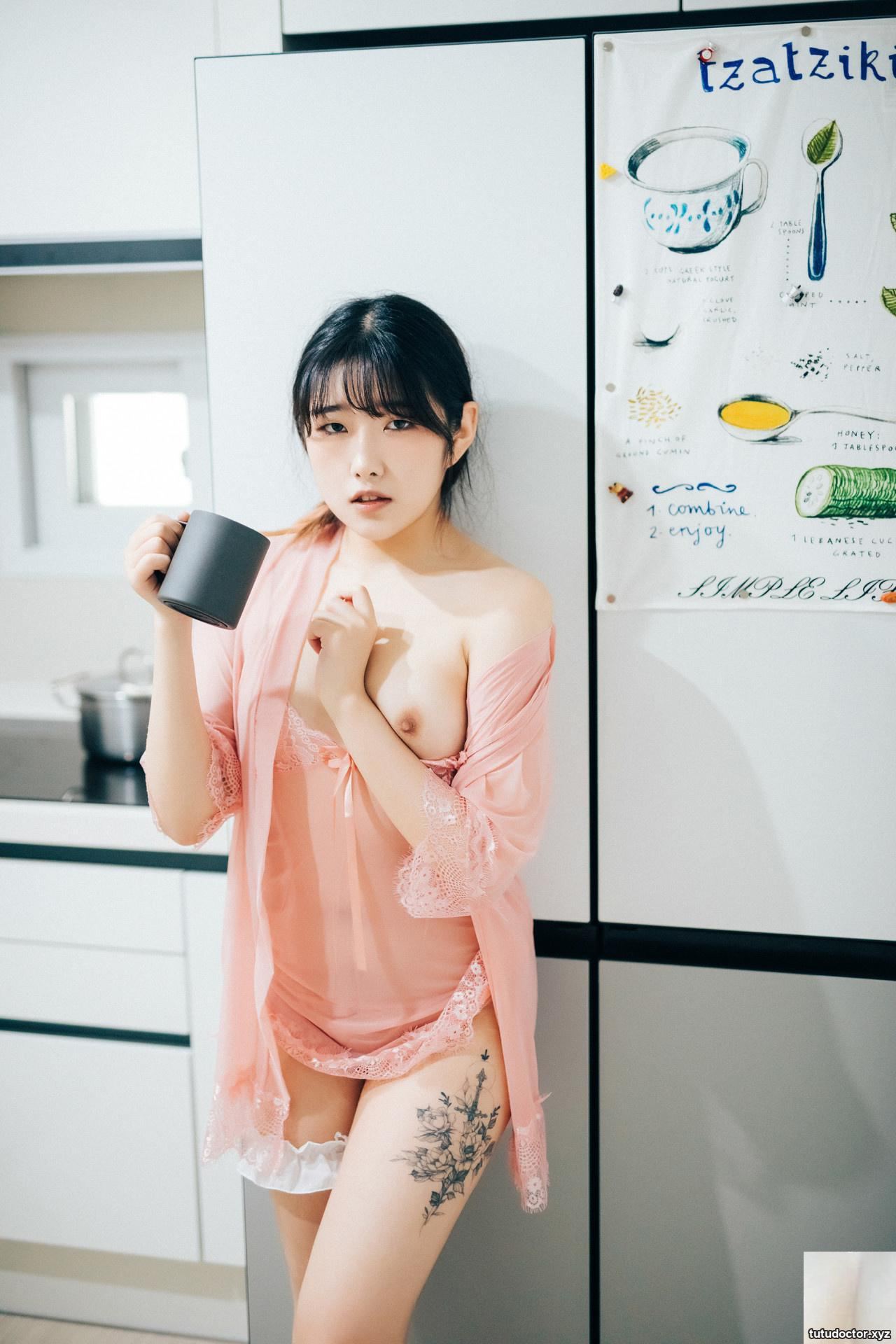 Korean girl shows off her white, tender and beautiful breasts so · photo 63 of 67