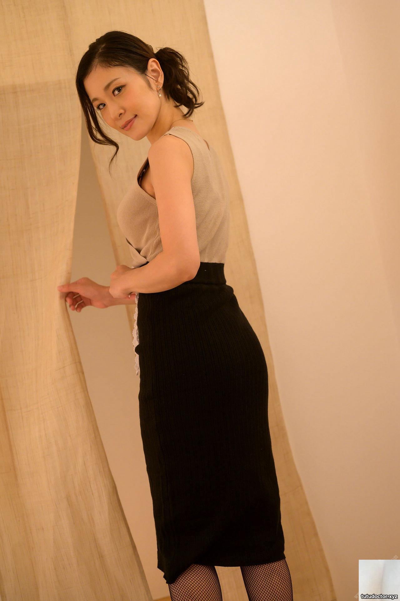 Honoka Yonekura – ~ Kobes mistress ~ Adult date with a beautiful · photo 71 of 97