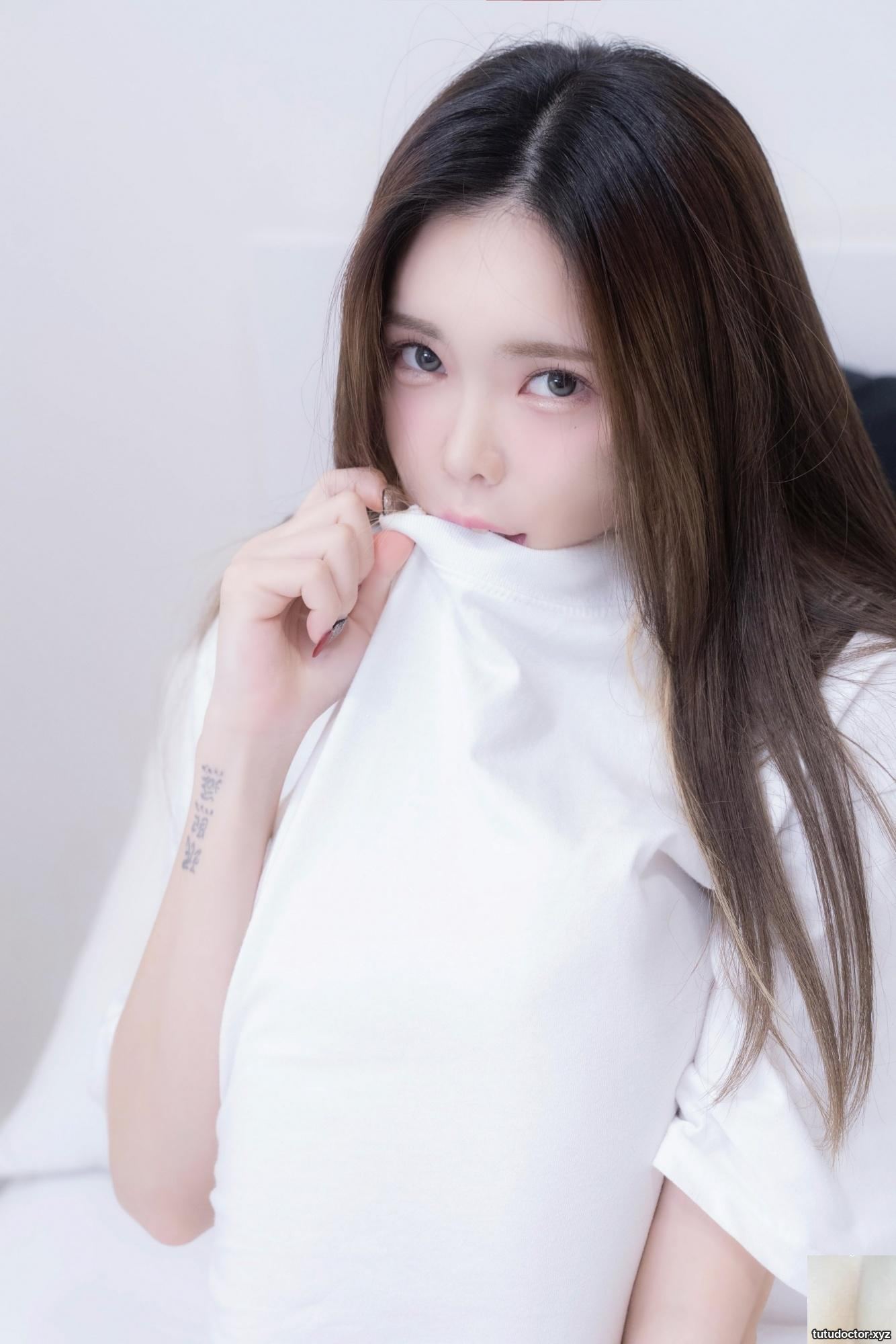 Yuka Vol.1 – Yuka · photo 30 of 75