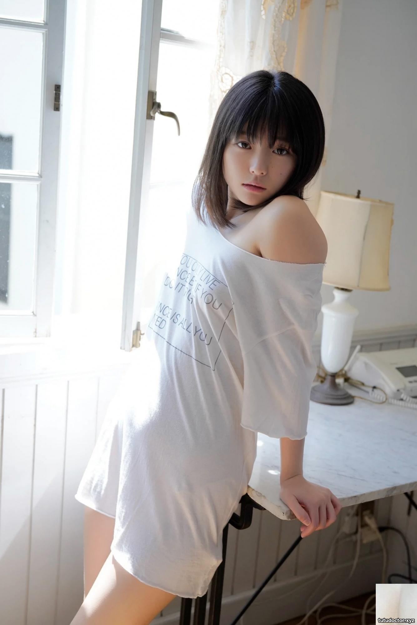 Tsubasa Hazuki – Dangerous Baby Face MILK · photo 3 of 49