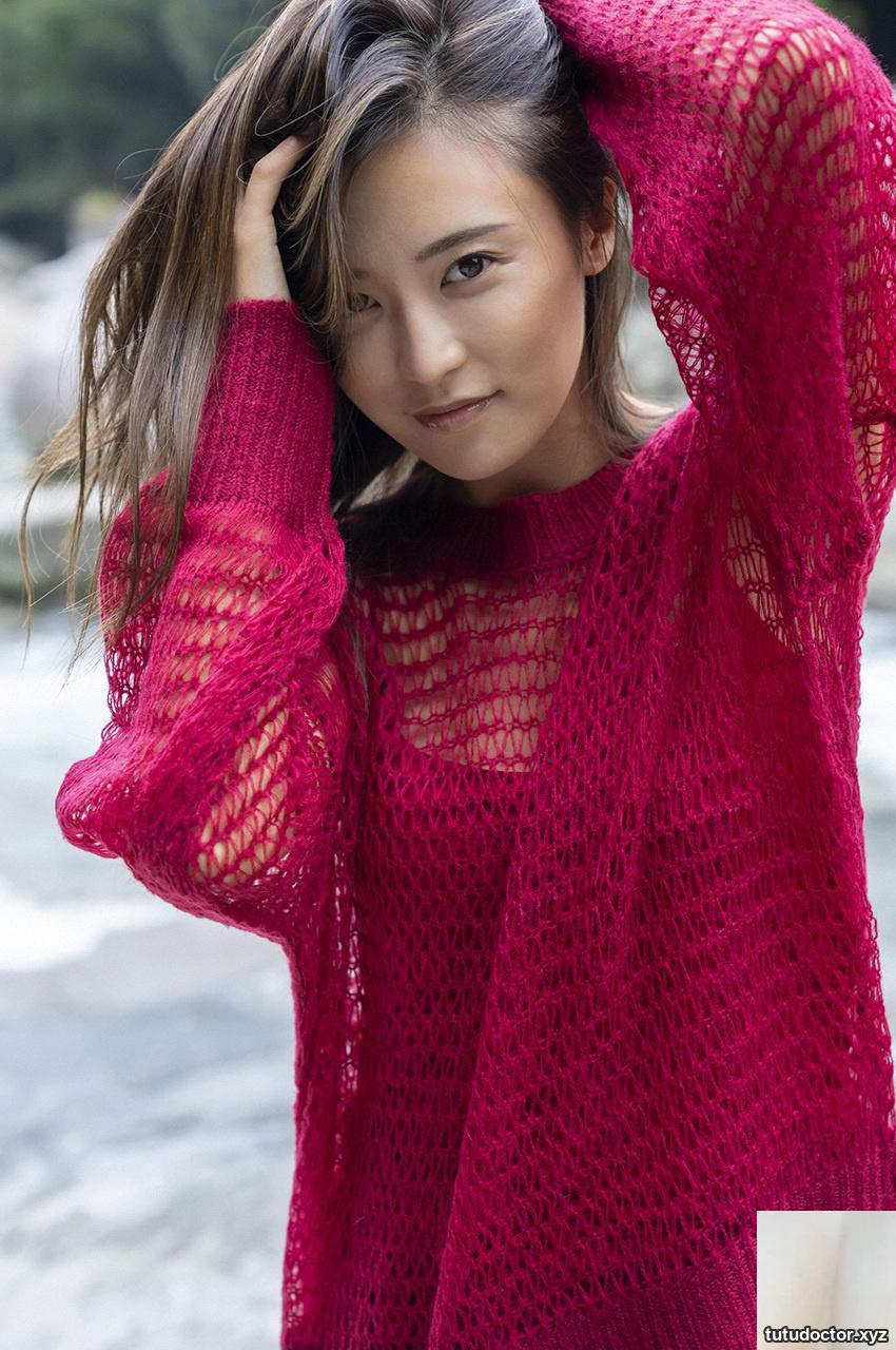 (Ruriko Kojima) The big-eyed beauty has a great appearance and figure! Eye-catching and spicy (43P)