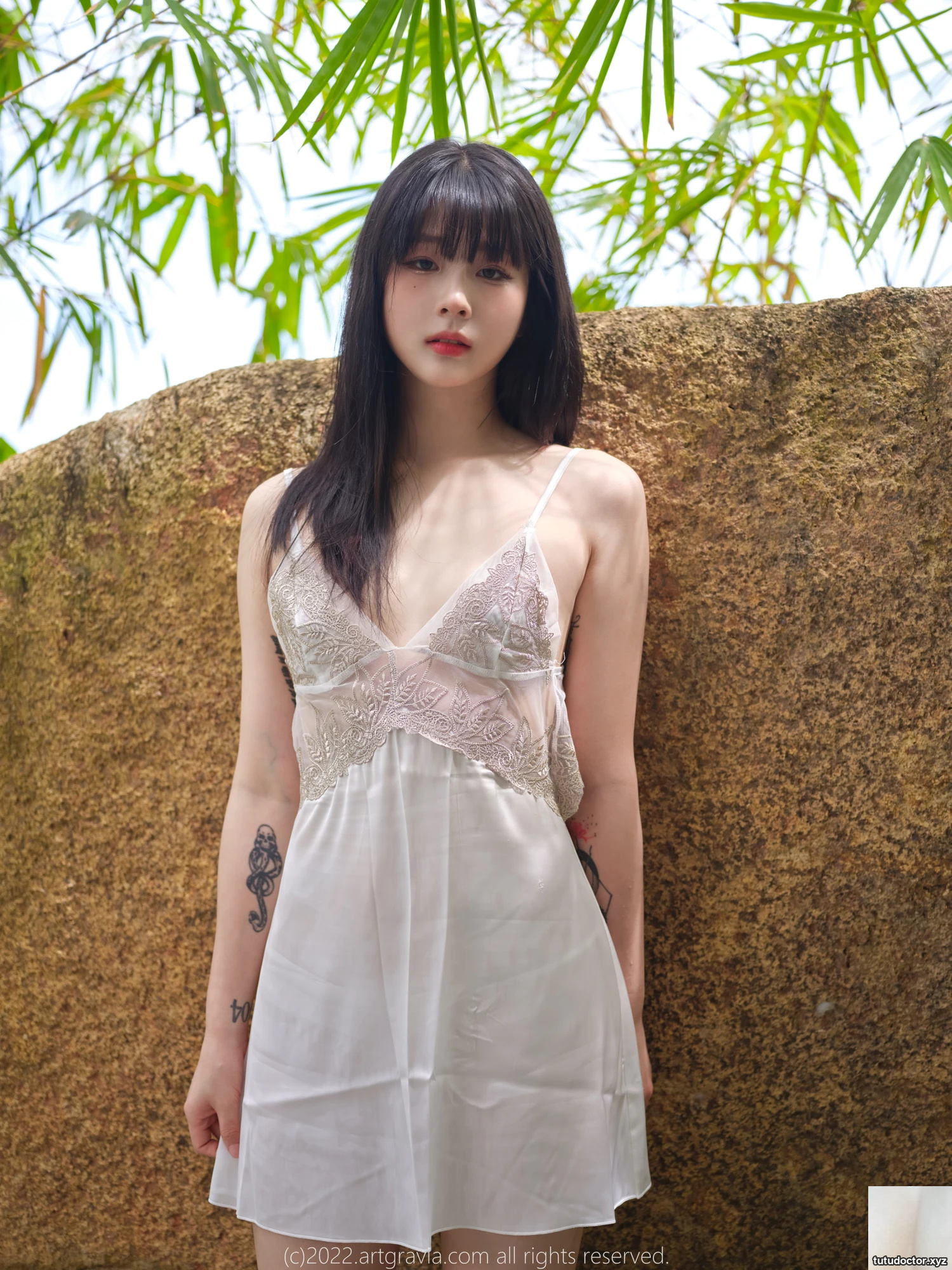 Koreas top hottie hides round, dripping breasts… · photo 2 of 41