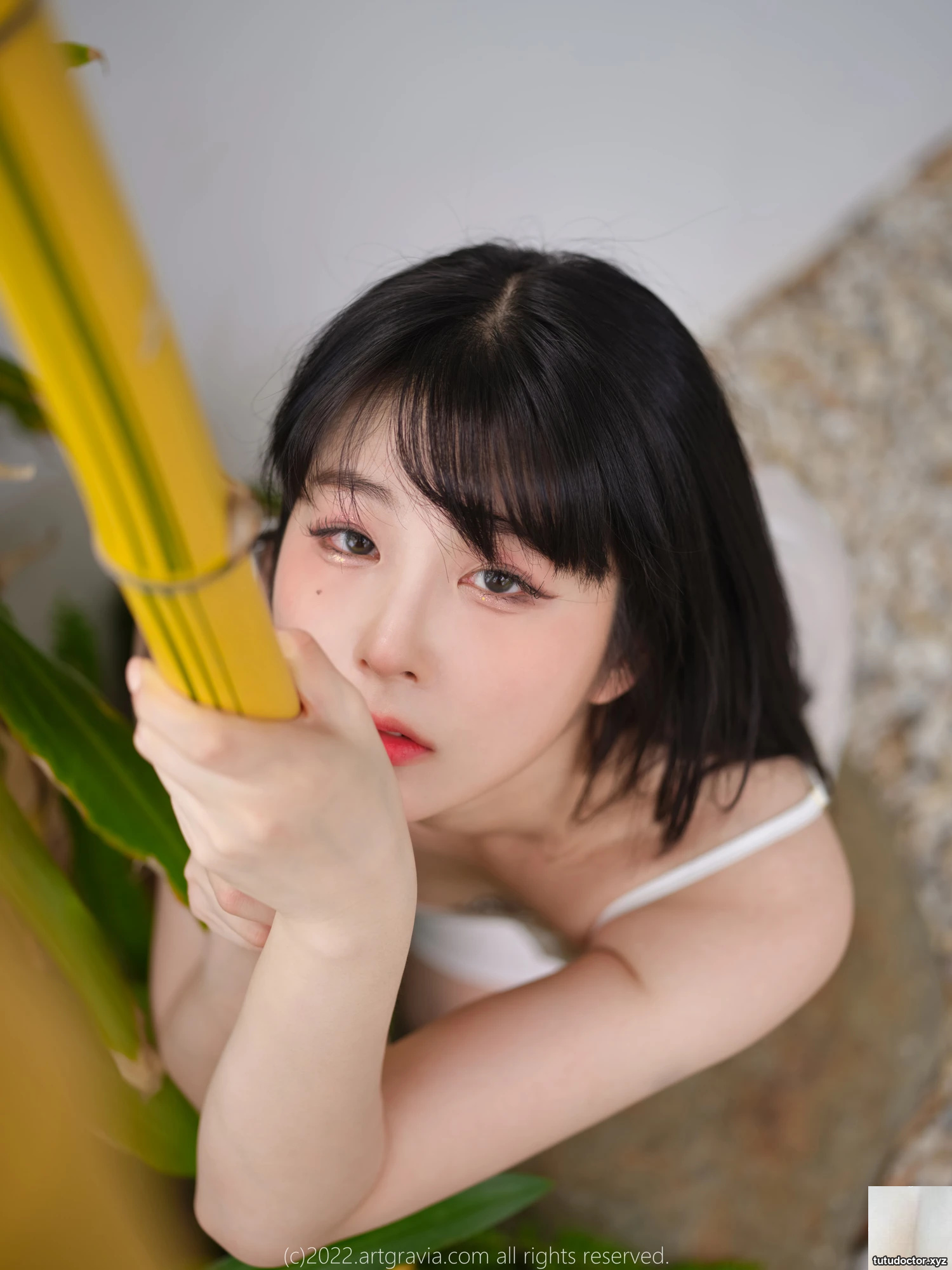 Koreas top hottie hides round, dripping breasts… · photo 8 of 41