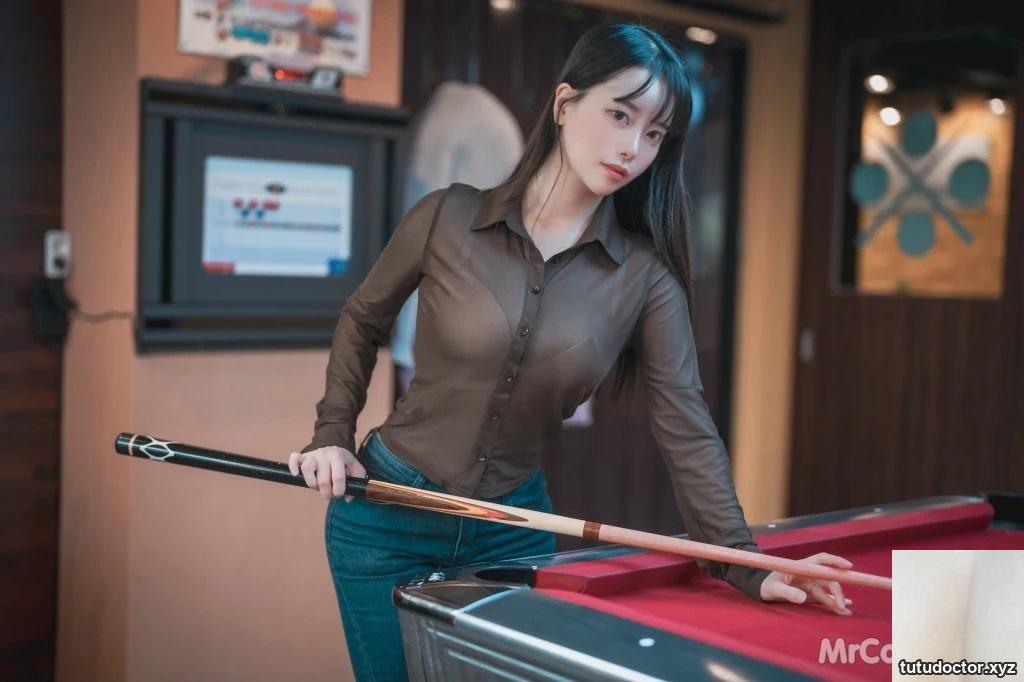 DJAWA Photo – ZziZzi Billiards Girl · photo 14 of 46
