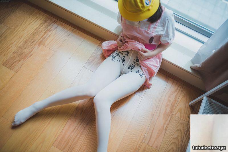 Qiao Li-Little Yellow Riding Hood · photo 49 of 91