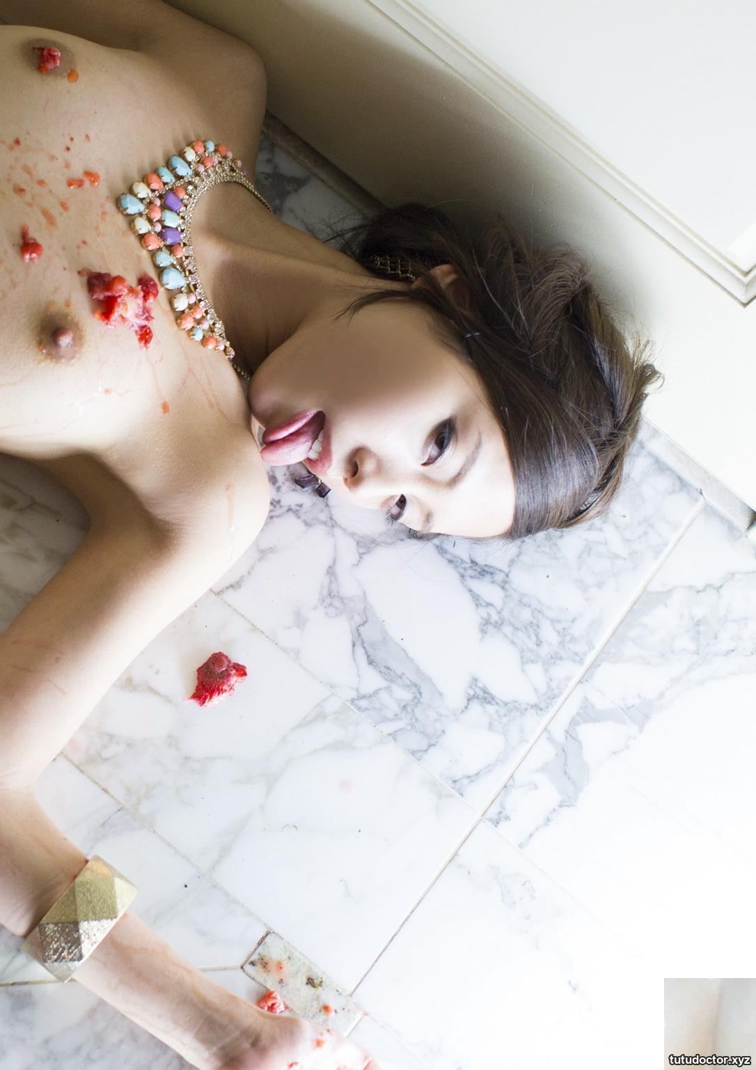 Miyuki Yokoyamas retirement commemoration photo album · photo 47 of 52