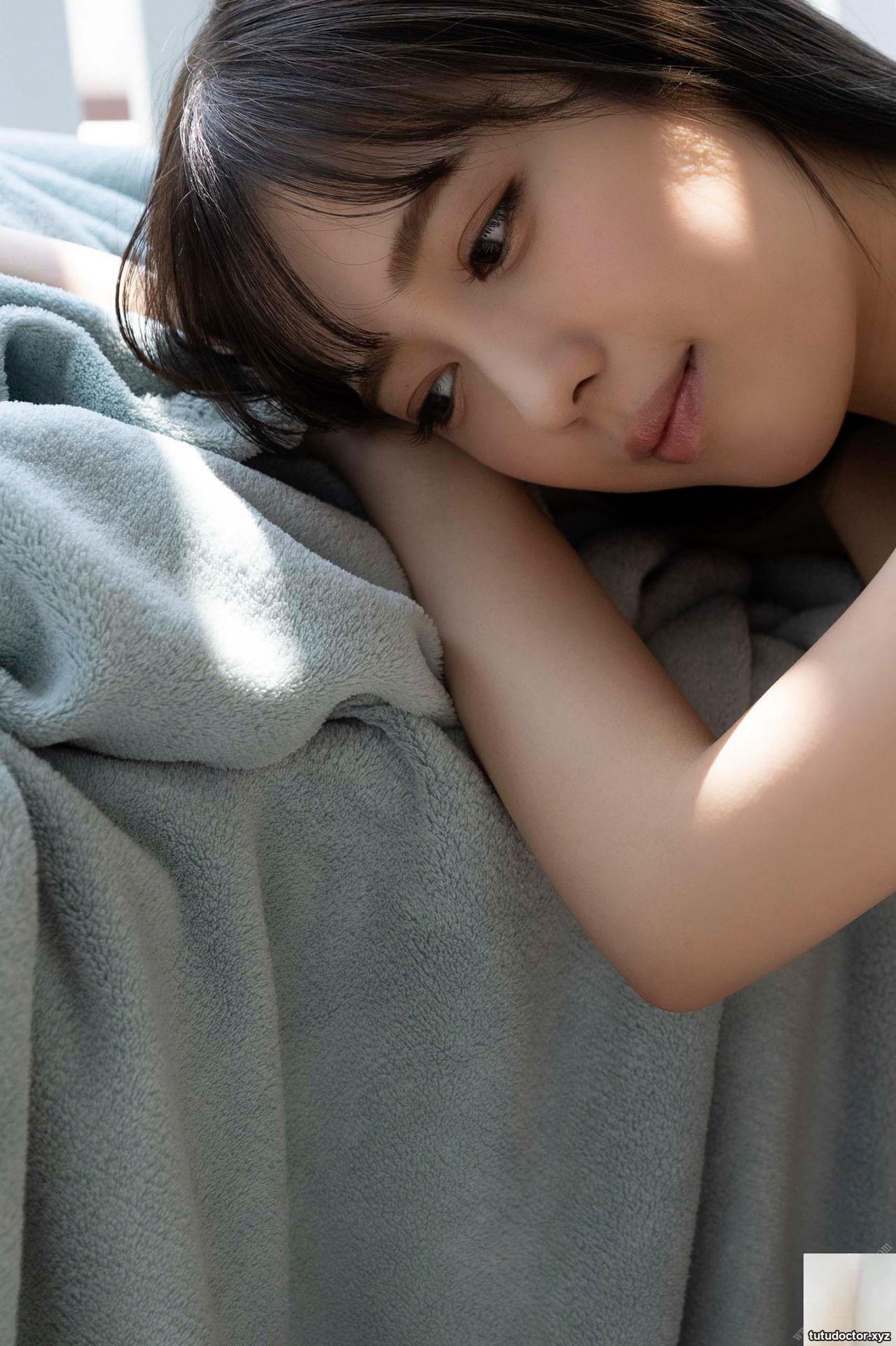 Yotsuha Kominato Naked Princess vol. 1 FRIDAY digital photo · photo 19 of 76