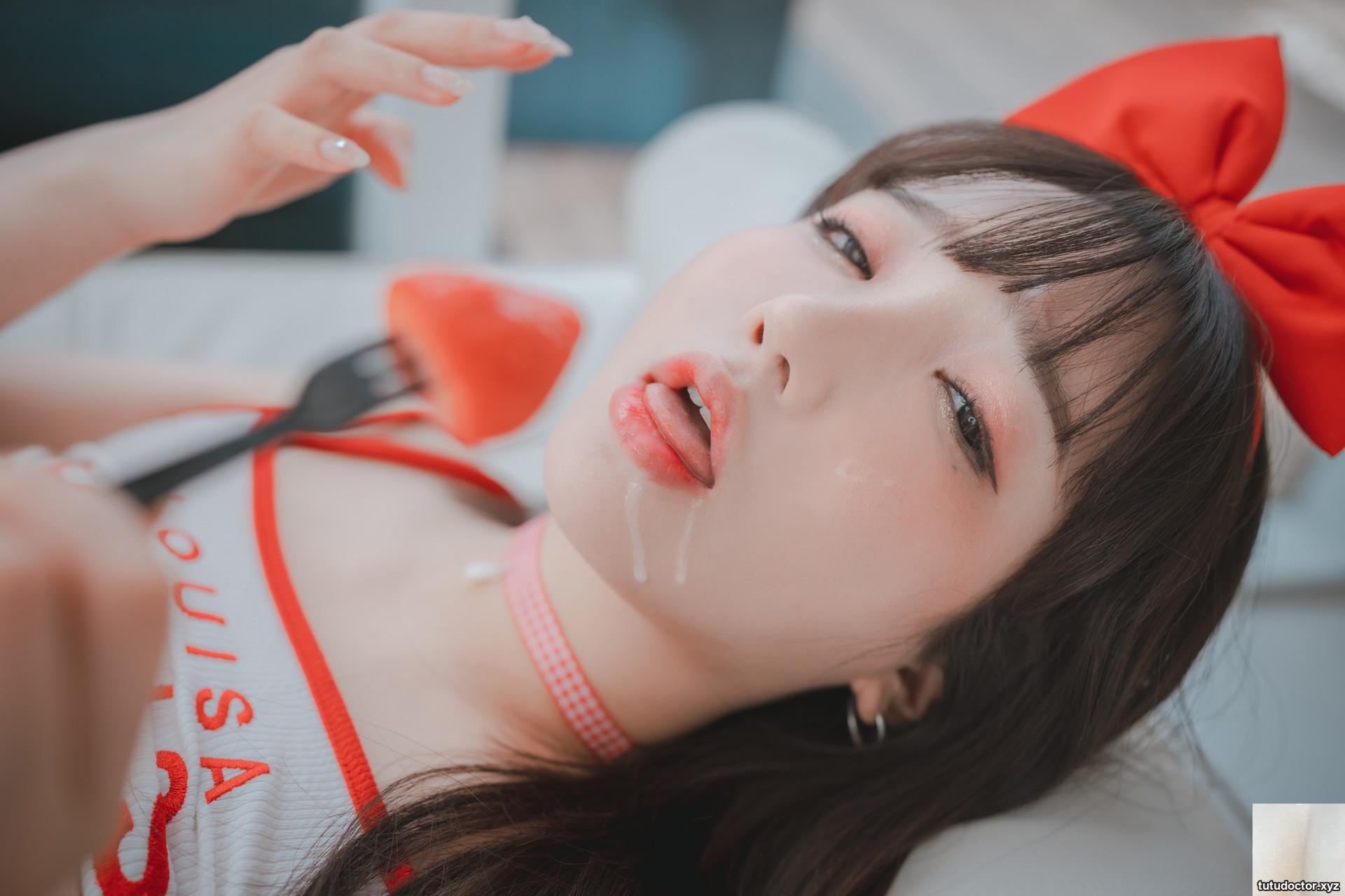 Korean girls extremely attractive figure is unbearable · photo 42 of 70