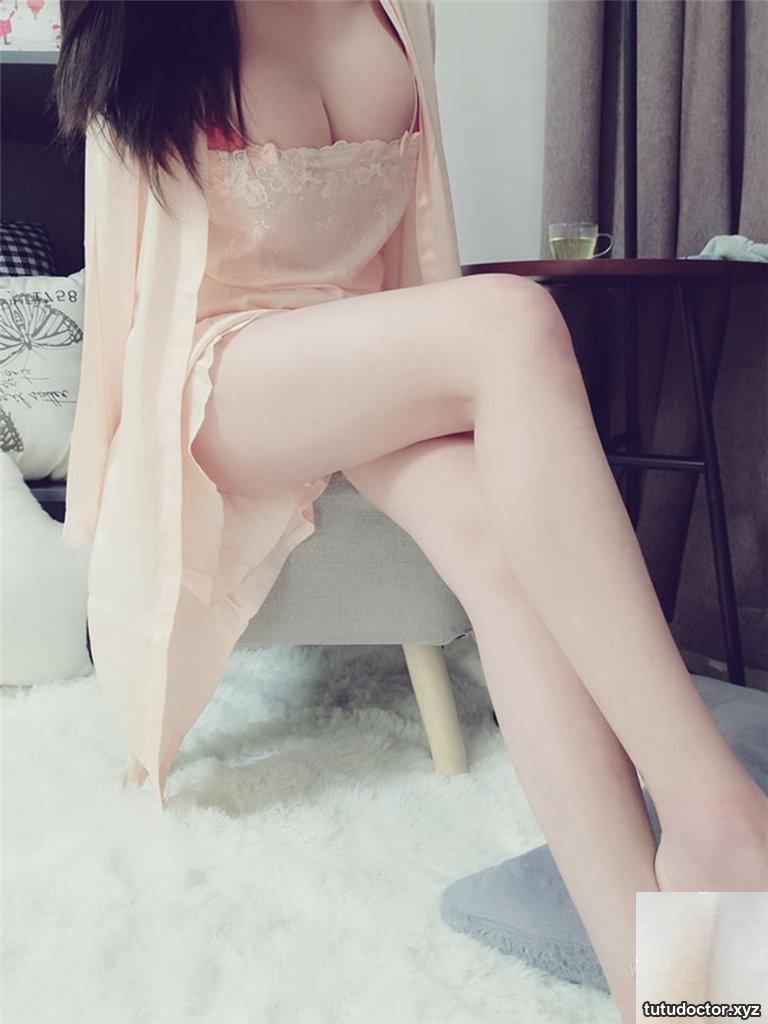 Xiaoqians sexy pajamas · photo 4 of 34