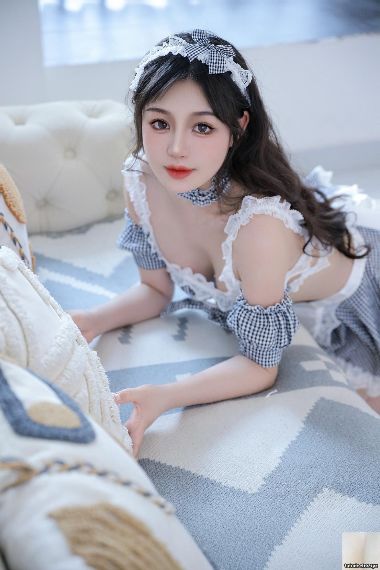 Tao Nuan Jiang – Personal Maid · photo 20 of 60