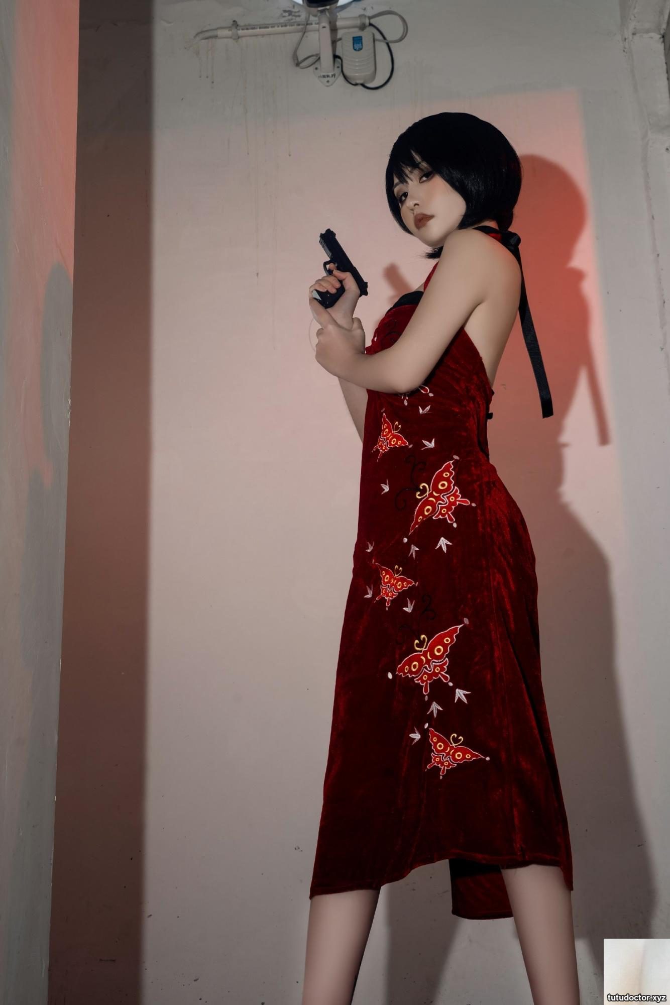 Explosive Girl Nya Xiaoji – Resident Evil Ada King · photo 16 of 88