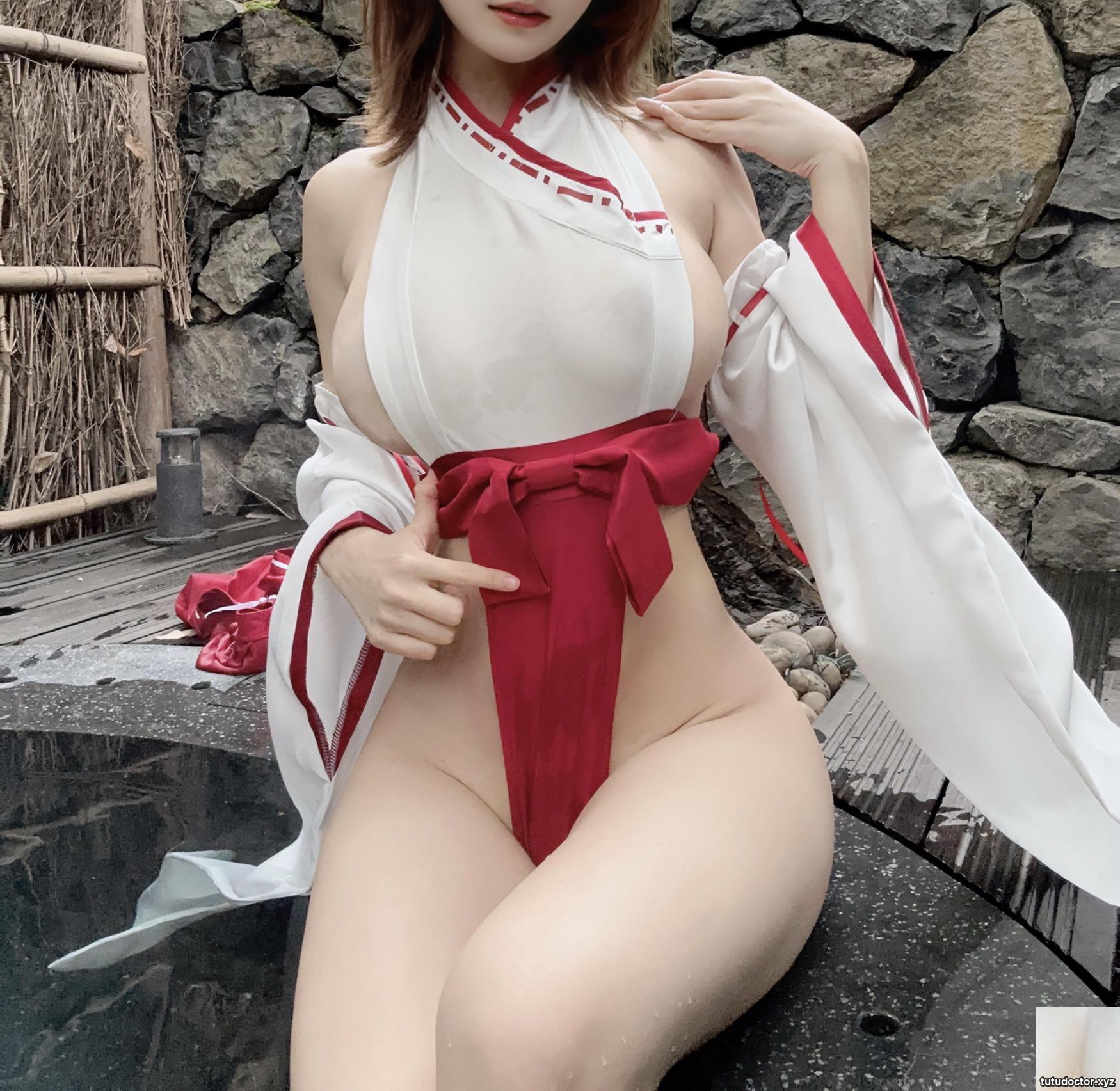 Ogura Chiyo 2 · photo 6 of 80