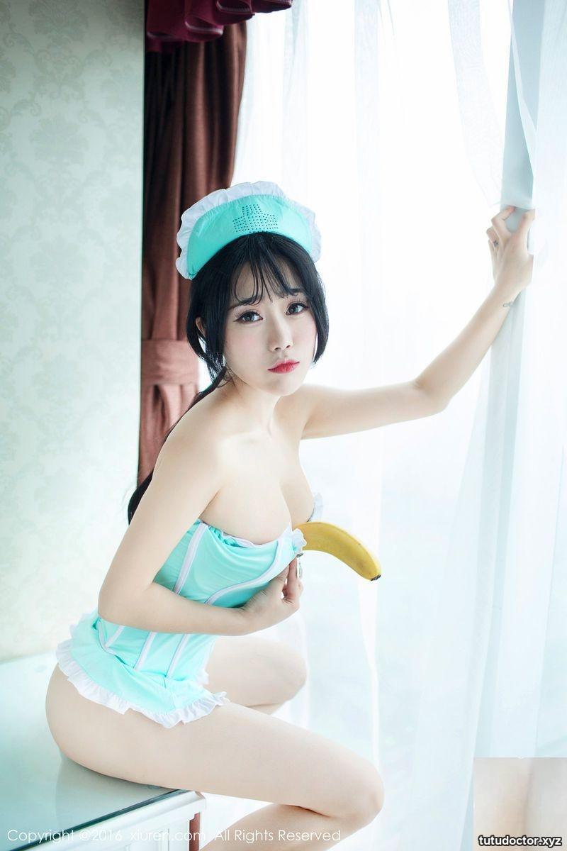 Sexy goddess Doudou Youlinas nurse uniform is seductive and · photo 3 of 16
