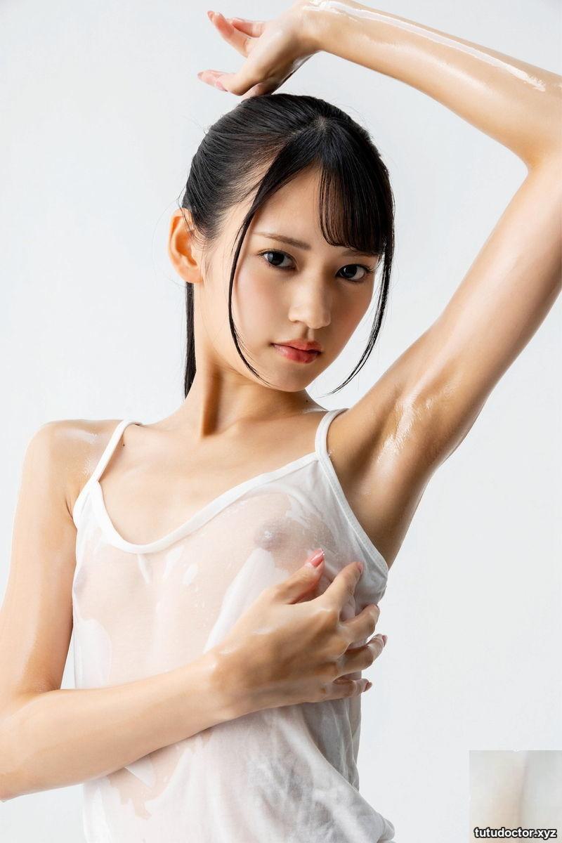 Japanese Mother-in-law and Daughter Eight Trigrams Pose Book · photo 11 of 53